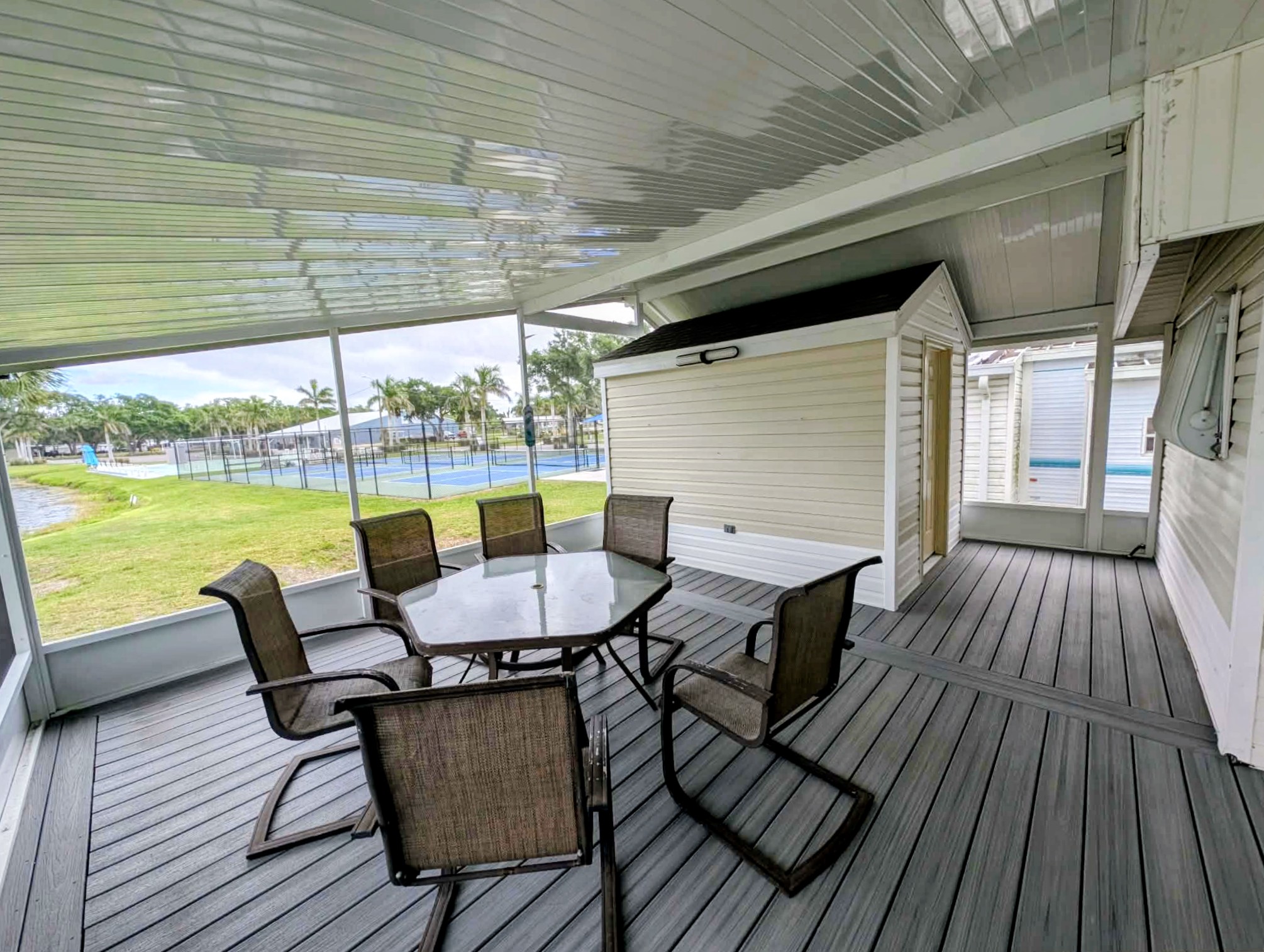 6129 Coach House Circle, Ruskin, Florida 33570, 1 Bedroom Bedrooms, ,1 BathroomBathrooms,55-Plus Mobile Home,For Sale,Coach House Circle,4761