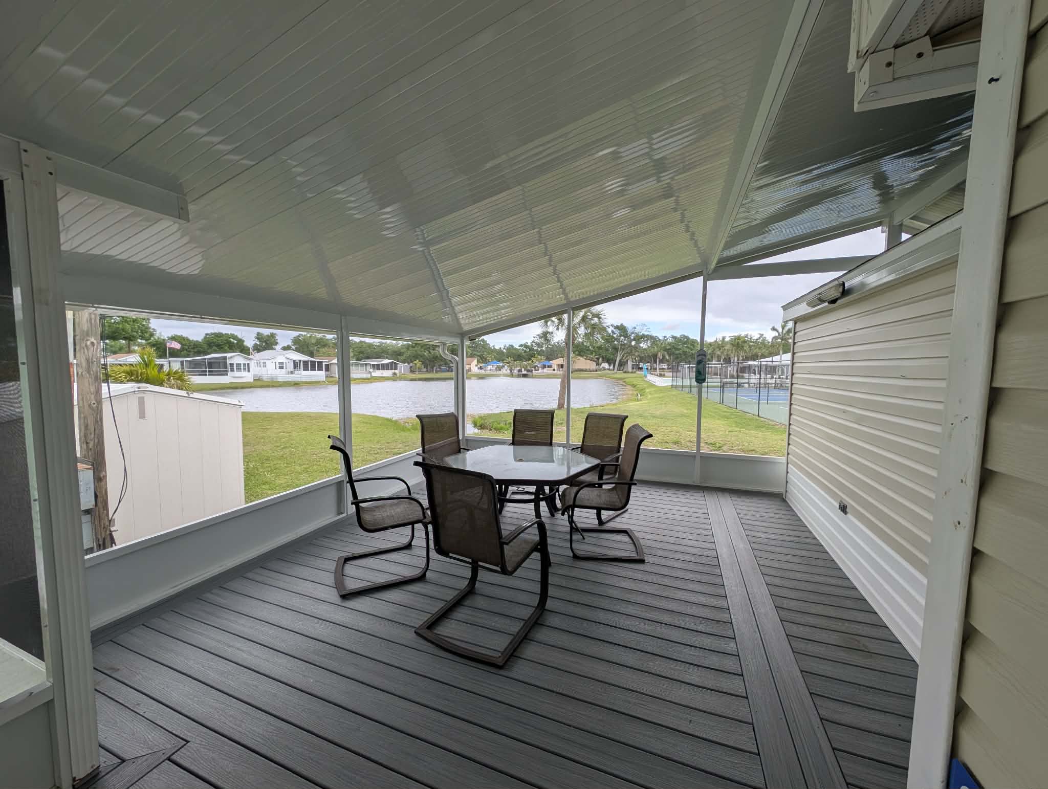 6129 Coach House Circle, Ruskin, Florida 33570, 1 Bedroom Bedrooms, ,1 BathroomBathrooms,55-Plus Mobile Home,For Sale,Coach House Circle,4761