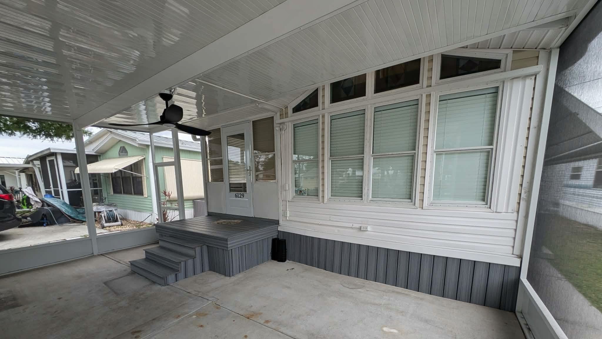 6129 Coach House Circle, Ruskin, Florida 33570, 1 Bedroom Bedrooms, ,1 BathroomBathrooms,55-Plus Mobile Home,For Sale,Coach House Circle,4761