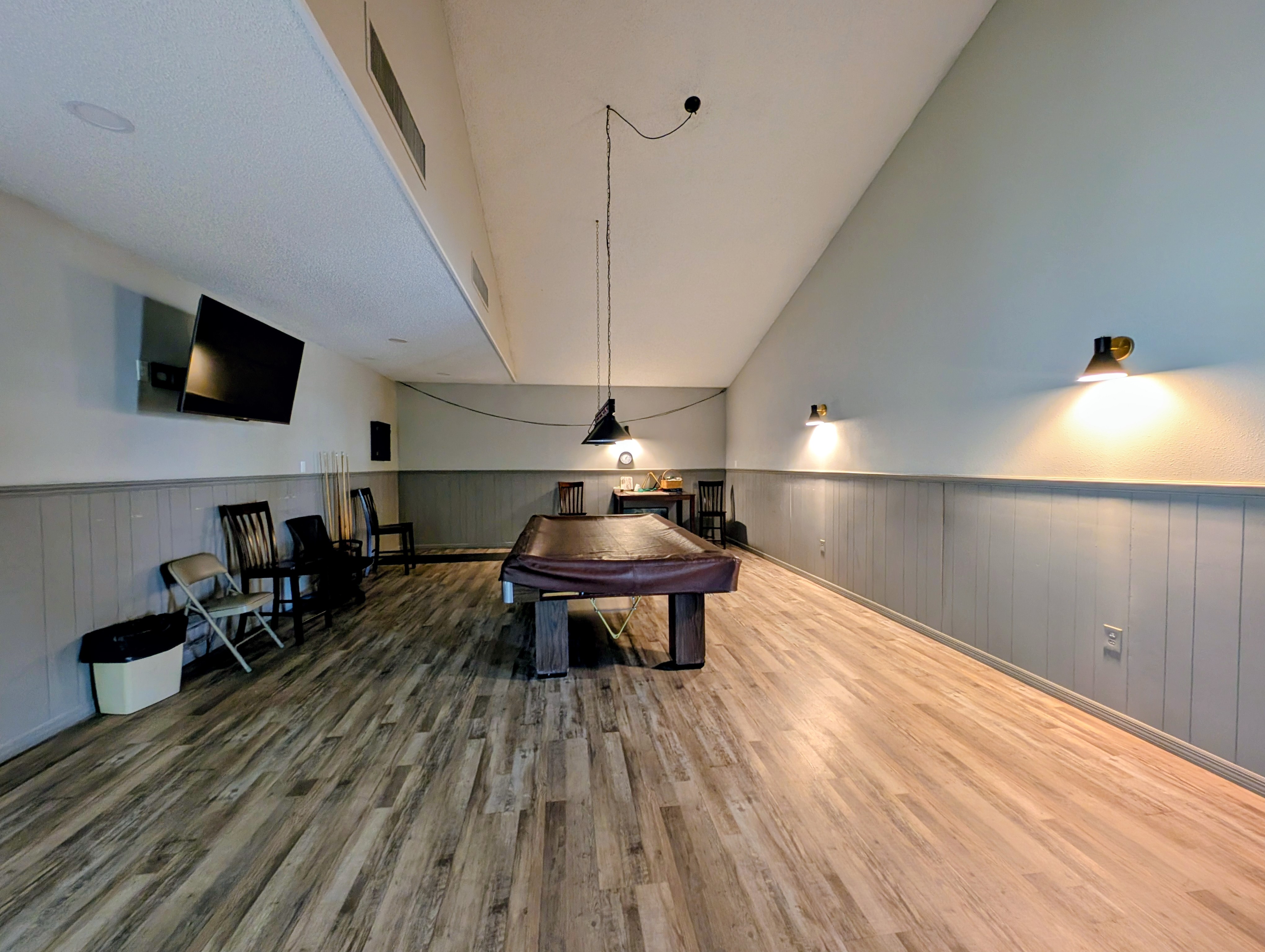 6129 Coach House Circle, Ruskin, Florida 33570, 1 Bedroom Bedrooms, ,1 BathroomBathrooms,55-Plus Mobile Home,For Sale,Coach House Circle,4761