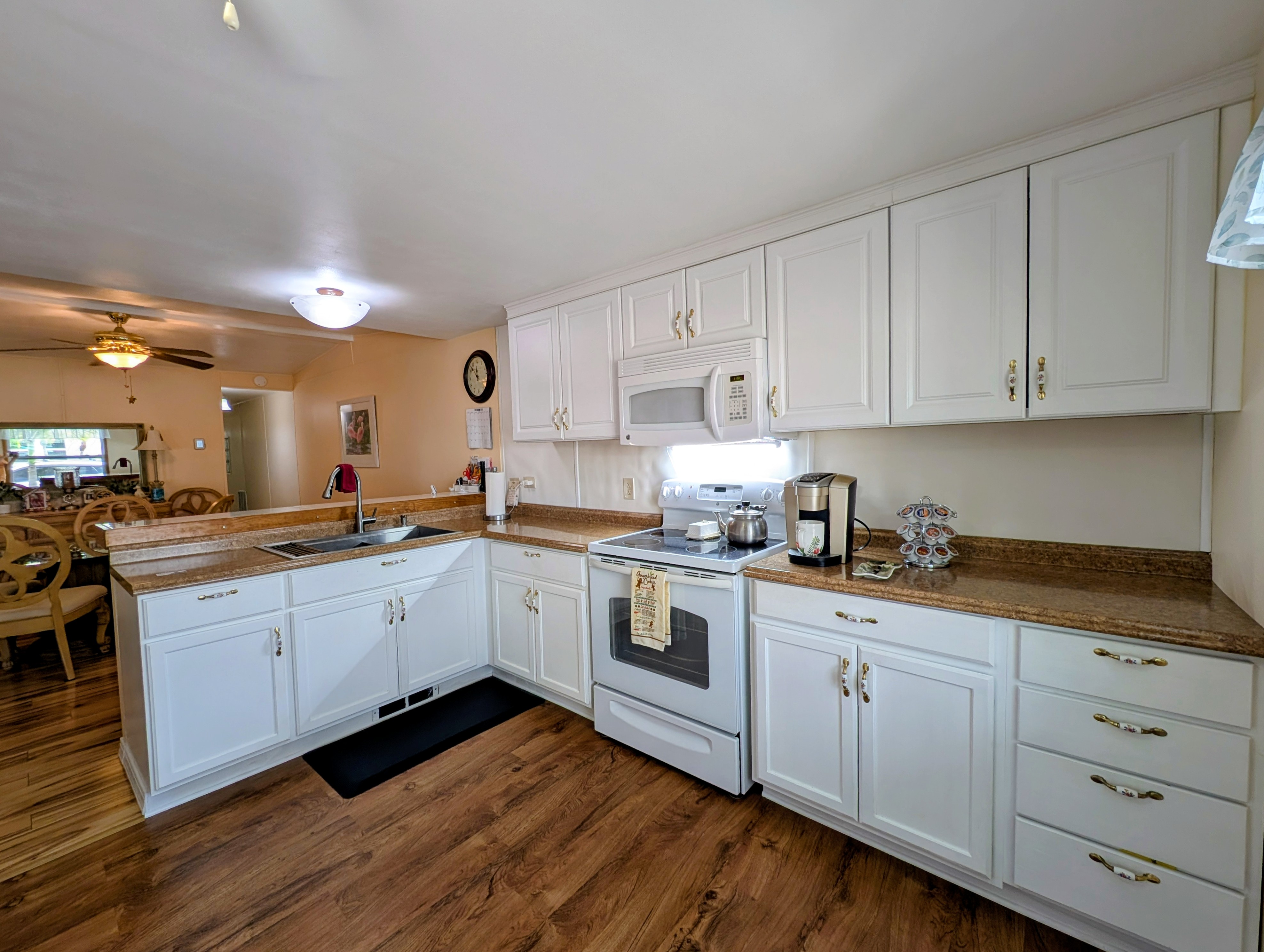 1691 Gangway Loop, Ruskin, Florida 33570, 2 Bedrooms Bedrooms, ,2 BathroomsBathrooms,55-Plus Mobile Home,For Sale,Gangway Loop,4763