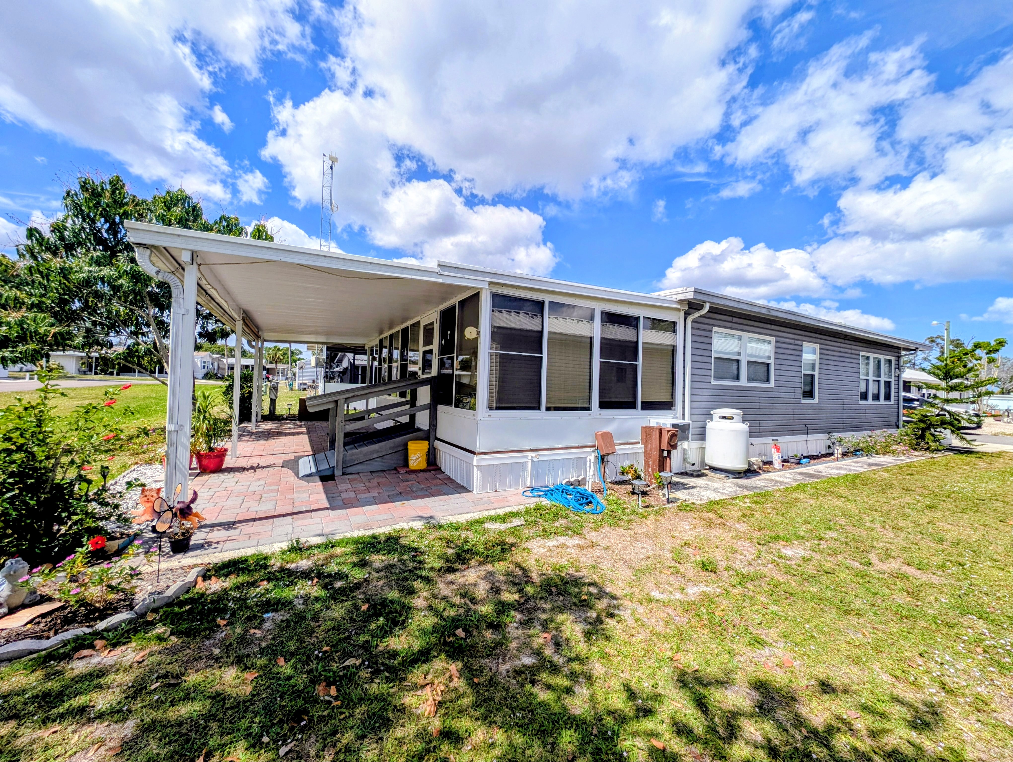 2206 Chaney Dr, Lot 297, Ruskin, Florida 33570, 2 Bedrooms Bedrooms, ,1 BathroomBathrooms,55-Plus Mobile Home,For Sale,Chaney Dr, Lot 297,4764