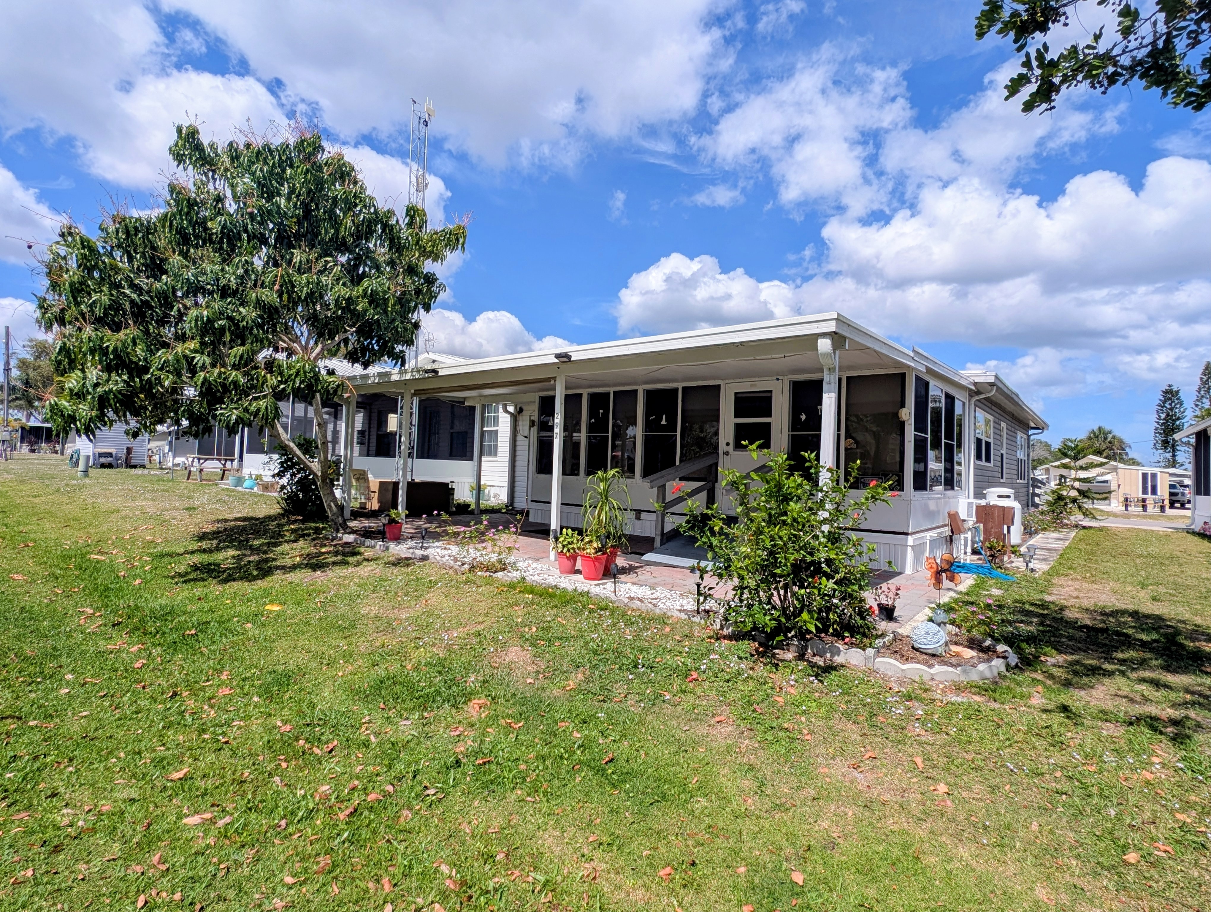 2206 Chaney Dr, Lot 297, Ruskin, Florida 33570, 2 Bedrooms Bedrooms, ,1 BathroomBathrooms,55-Plus Mobile Home,For Sale,Chaney Dr, Lot 297,4764