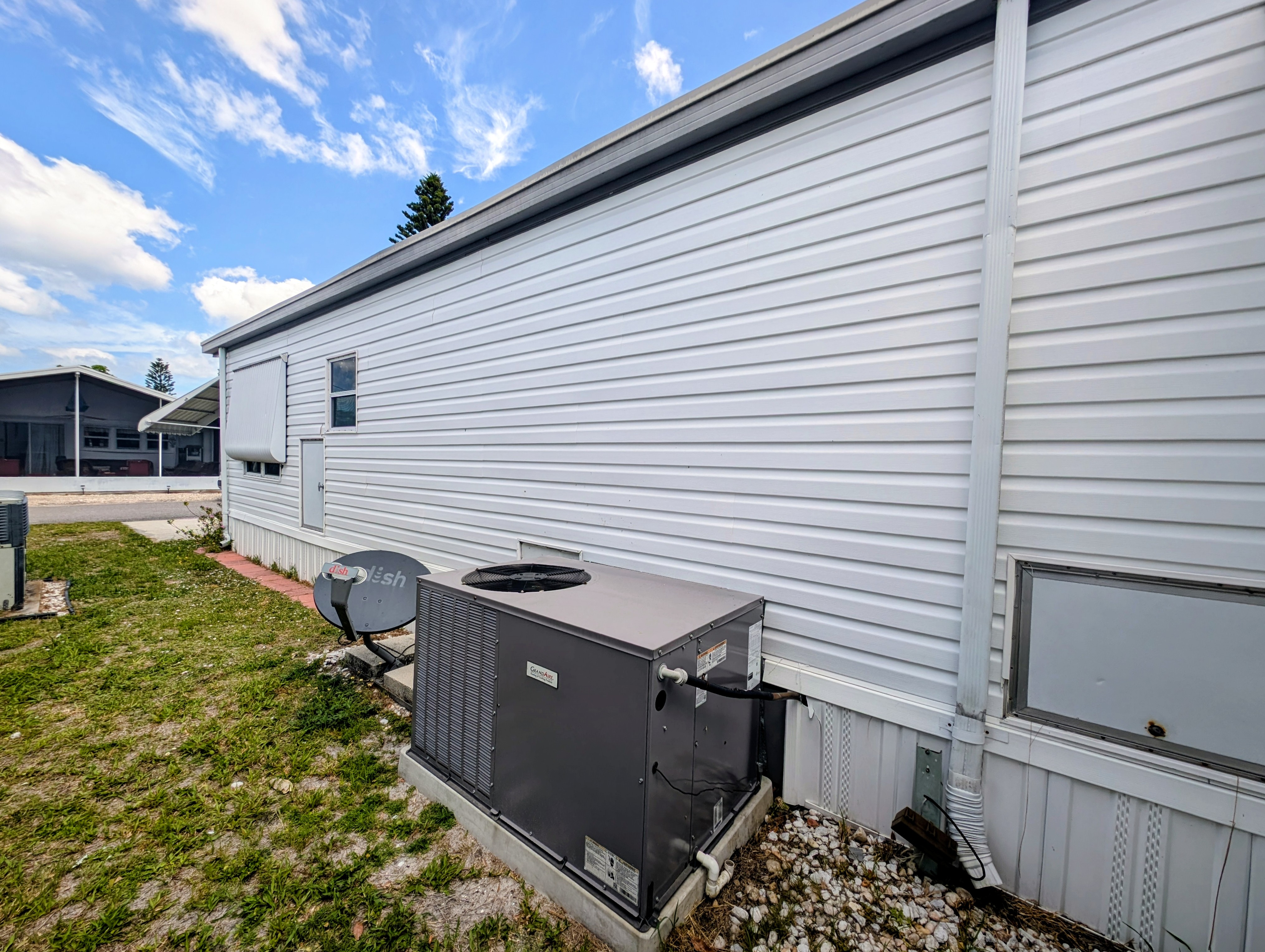 2206 Chaney Dr, Lot 297, Ruskin, Florida 33570, 2 Bedrooms Bedrooms, ,1 BathroomBathrooms,55-Plus Mobile Home,For Sale,Chaney Dr, Lot 297,4764