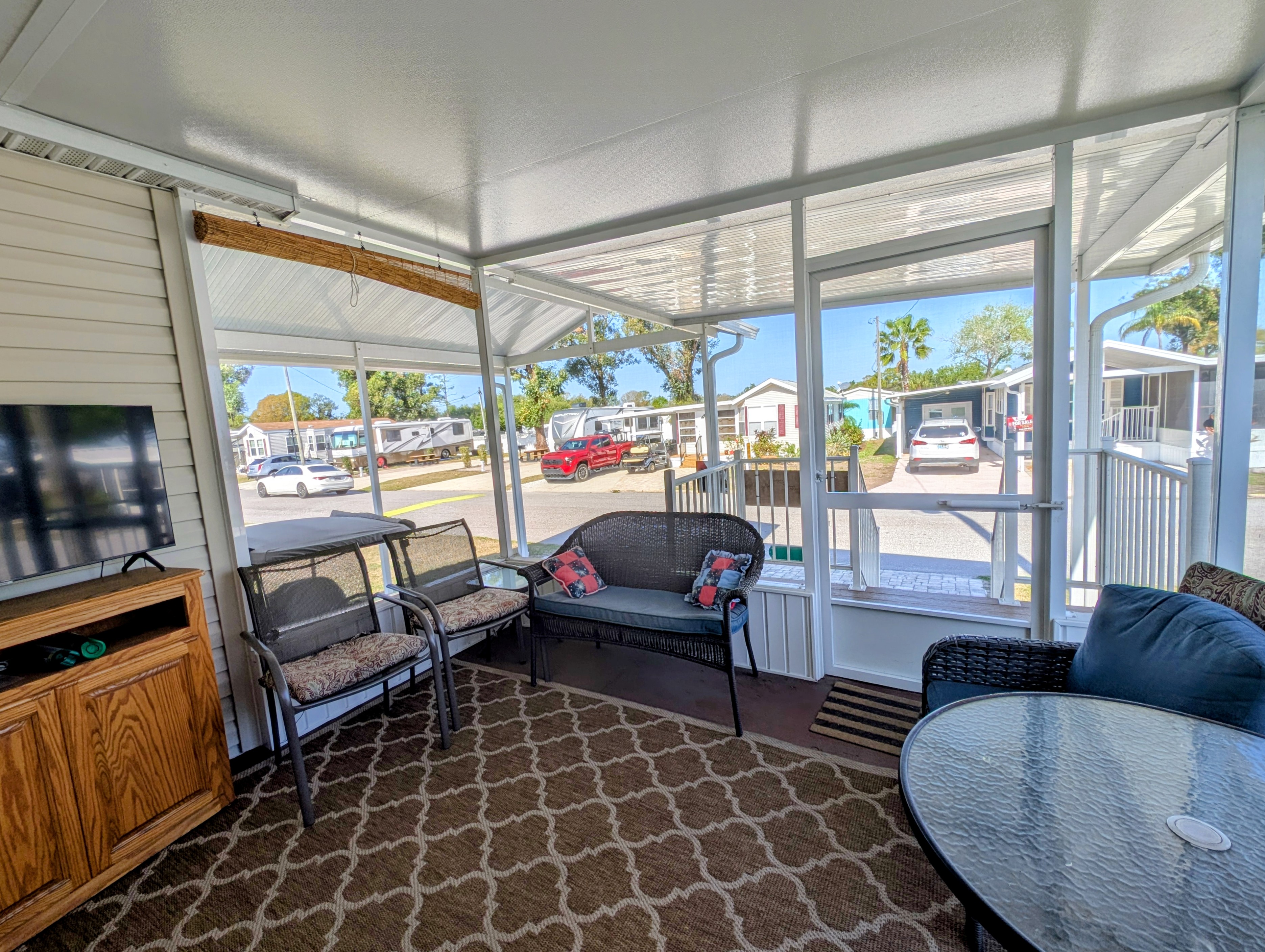 2206 Chaney Dr, Lot 527, Ruskin, Florida 33570, 2 Bedrooms Bedrooms, ,1 BathroomBathrooms,55-Plus Mobile Home,For Sale,Chaney Dr, Lot 527,4765