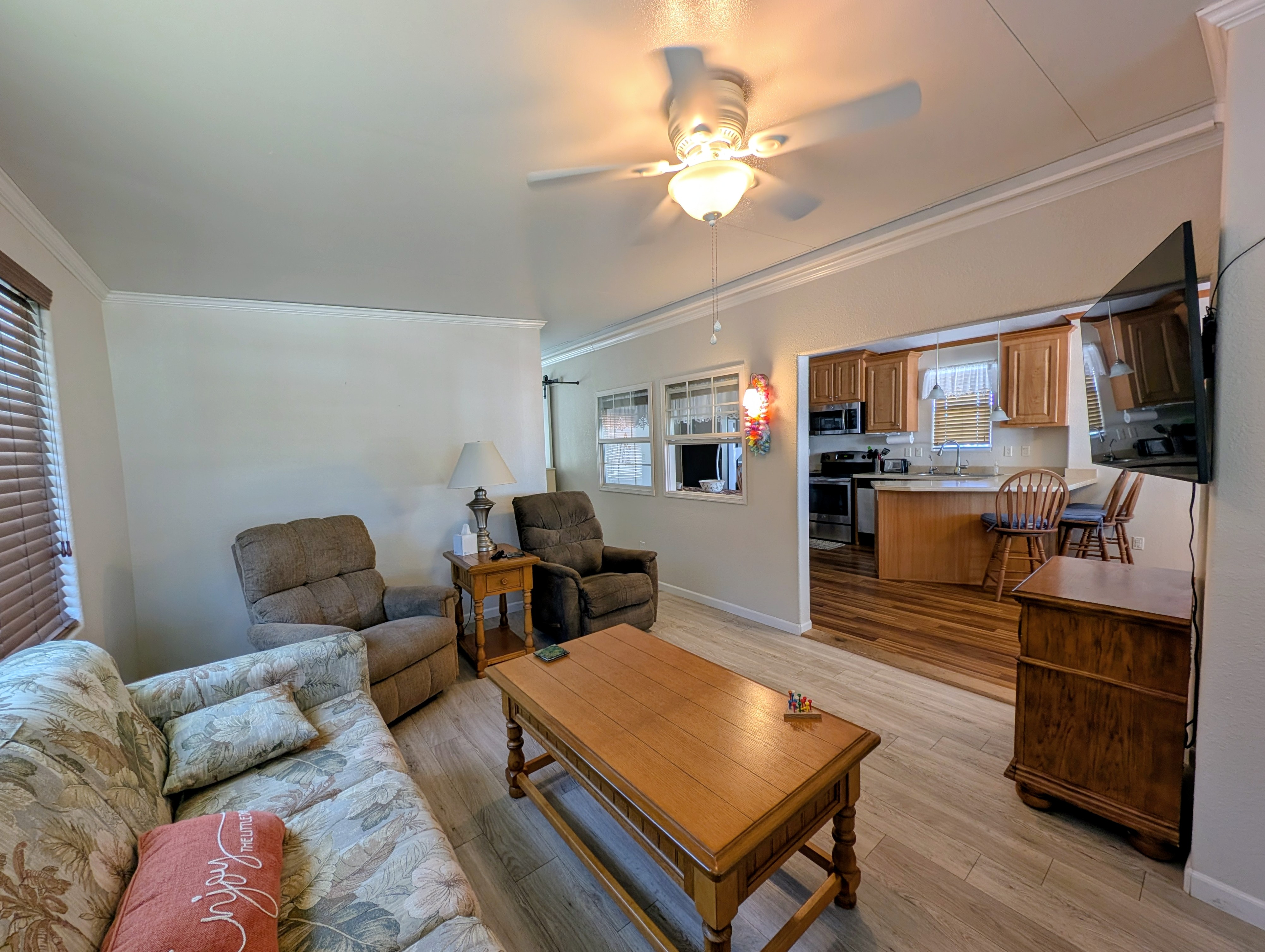 2206 Chaney Dr, Lot 527, Ruskin, Florida 33570, 2 Bedrooms Bedrooms, ,1 BathroomBathrooms,55-Plus Mobile Home,For Sale,Chaney Dr, Lot 527,4765