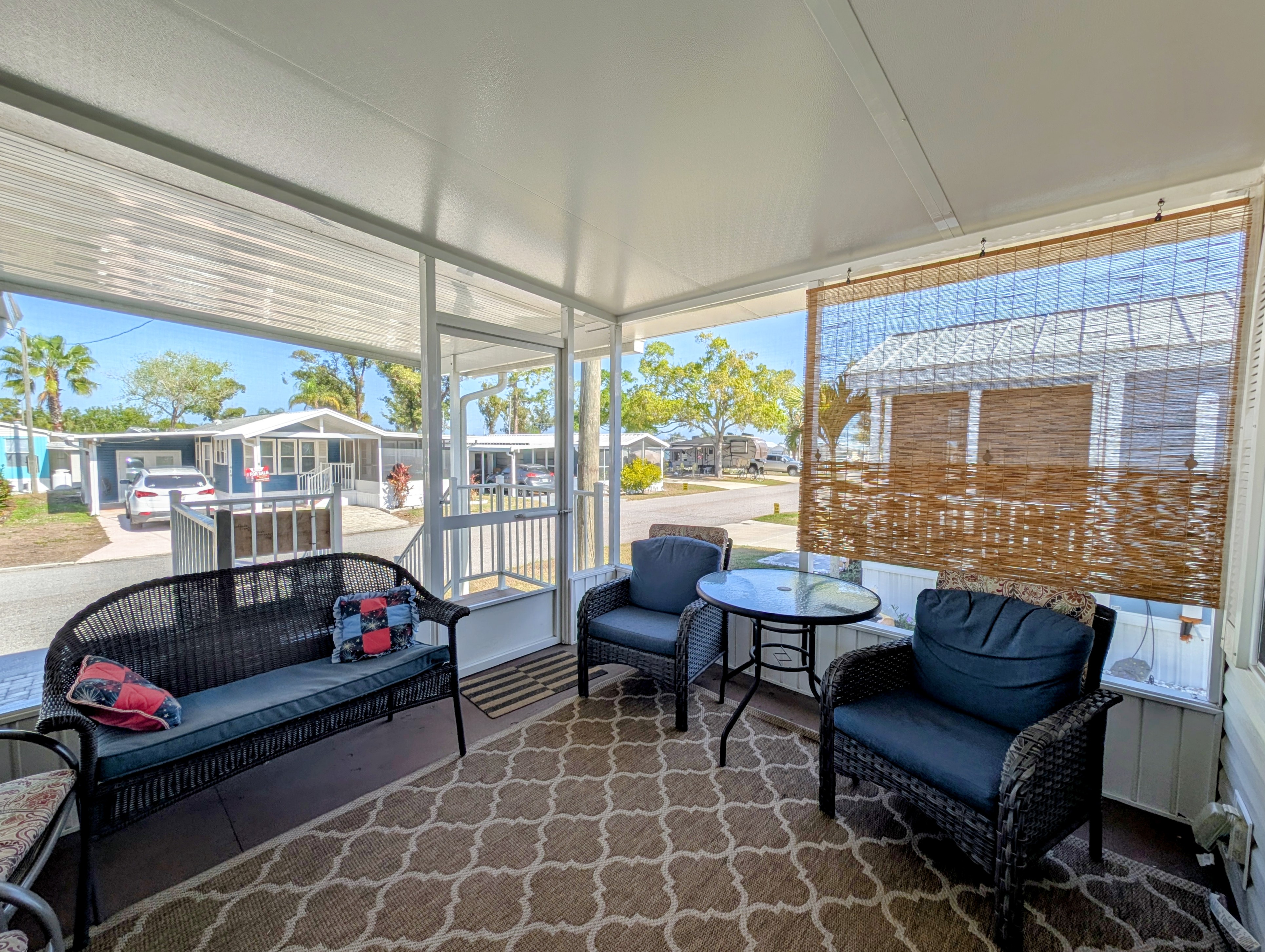 2206 Chaney Dr, Lot 527, Ruskin, Florida 33570, 2 Bedrooms Bedrooms, ,1 BathroomBathrooms,55-Plus Mobile Home,For Sale,Chaney Dr, Lot 527,4765