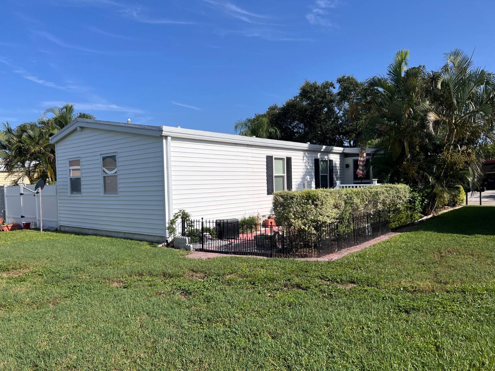 6410 Ravenglass Way, Sarasota, Florida 34241, 2 Bedrooms Bedrooms, ,2 BathroomsBathrooms,55-Plus Mobile Home,For Rent,Ravenglass Way,4767