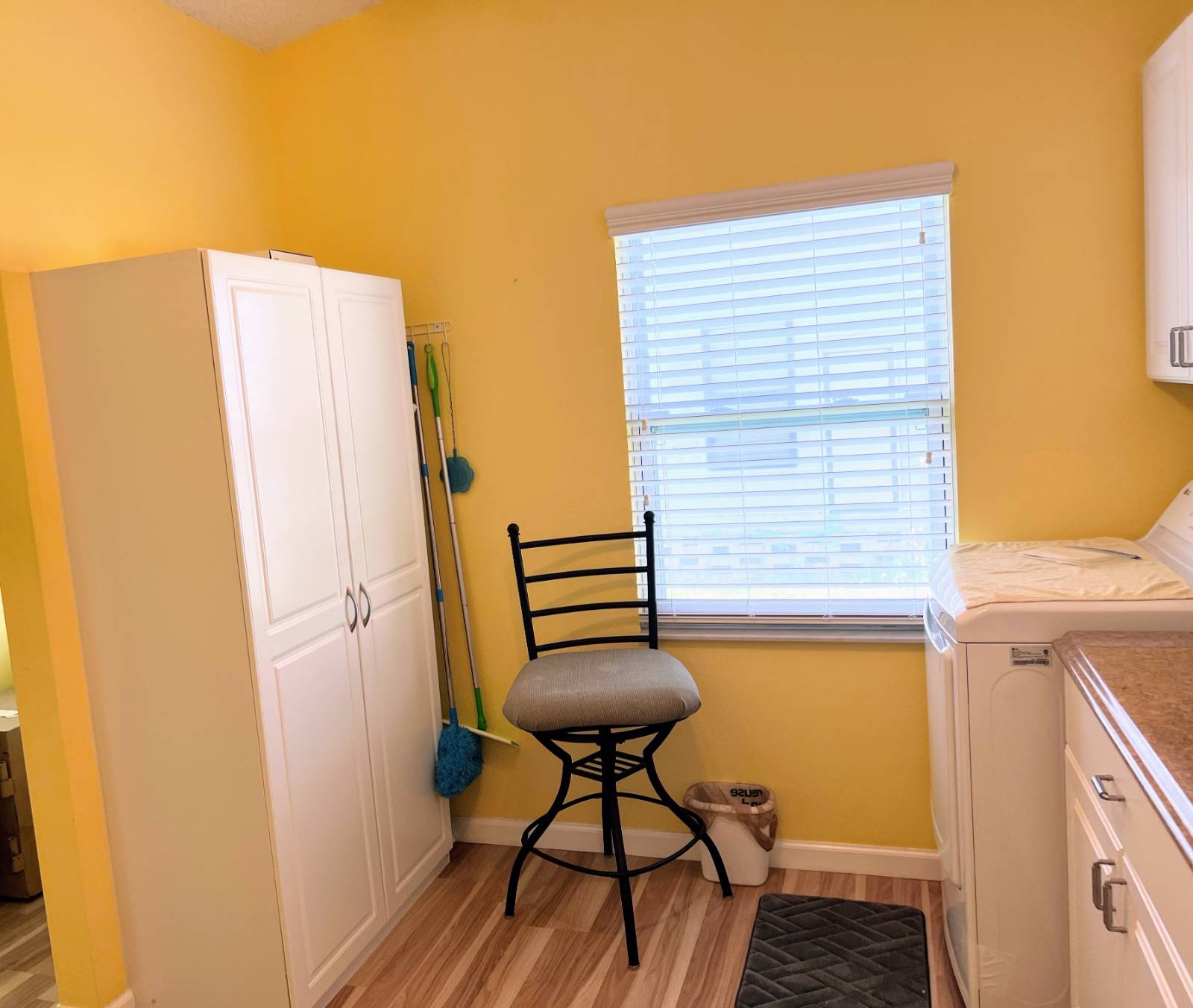 6410 Ravenglass Way, Sarasota, Florida 34241, 2 Bedrooms Bedrooms, ,2 BathroomsBathrooms,55-Plus Mobile Home,For Rent,Ravenglass Way,4767