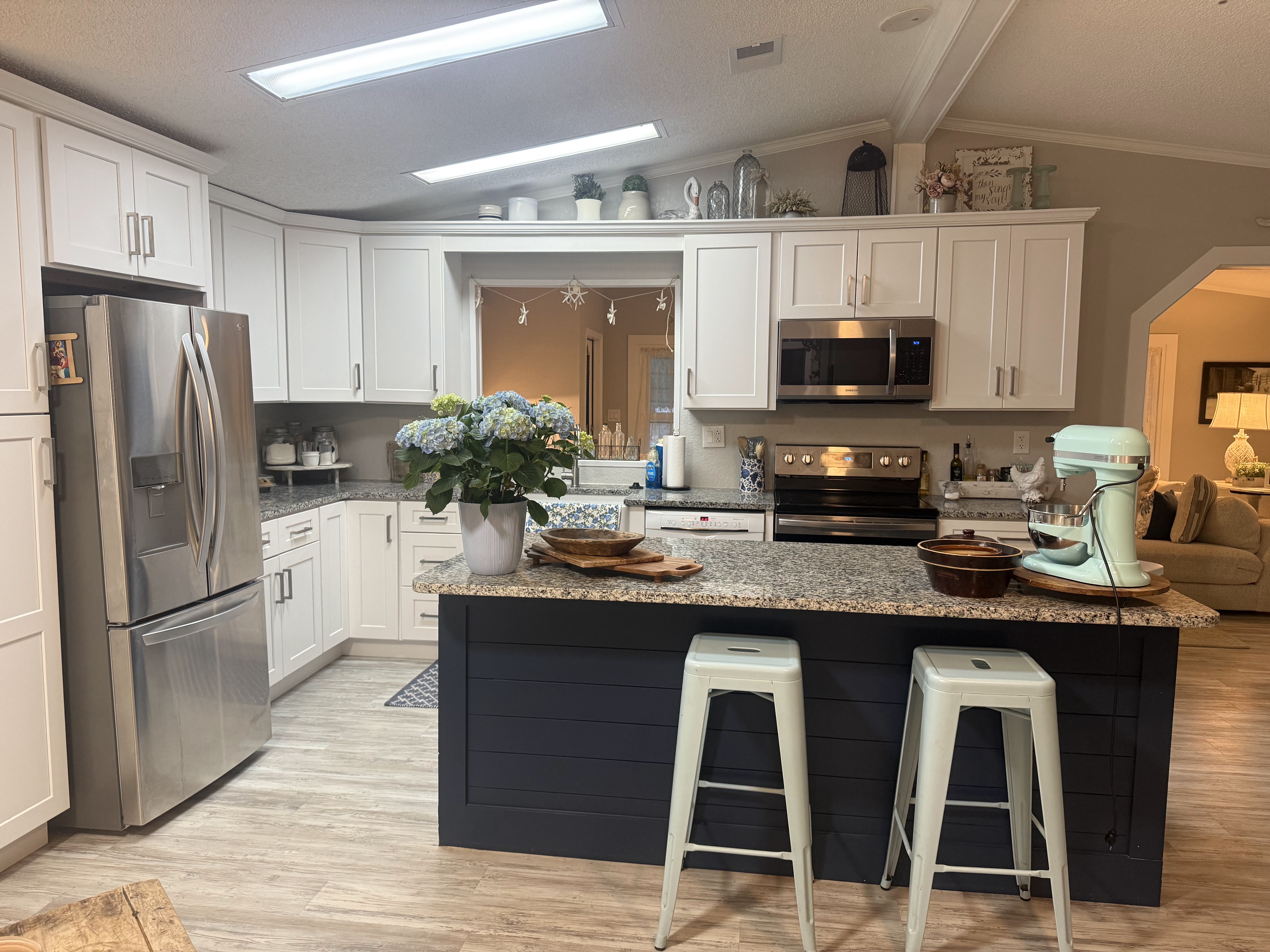 1214 Hispanola Way, Venice, Florida 34285, 2 Bedrooms Bedrooms, ,2 BathroomsBathrooms,55-Plus Mobile Home,For Sale,Hispanola Way,4768