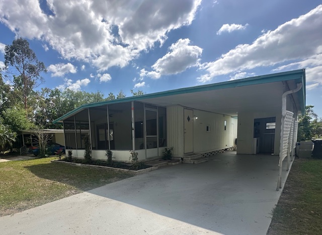 5507 Pinecrest Dr, New Port Richey, Florida 34653, 2 Bedrooms Bedrooms, ,1 BathroomBathrooms,55-Plus Mobile Home,For Sale,Pinecrest Dr,4769