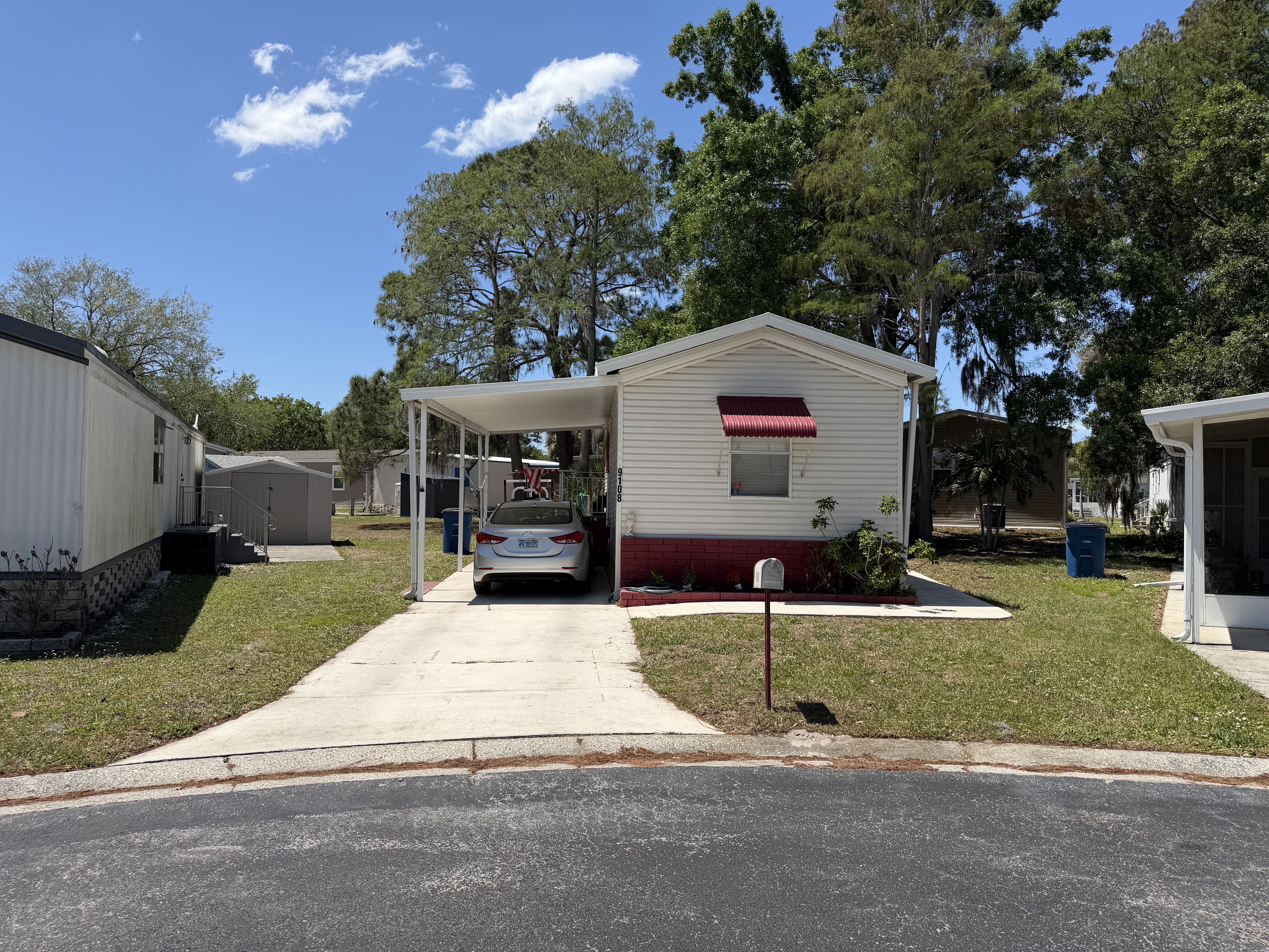 9108 Hampton Ct, Tampa, Florida 33615, 2 Bedrooms Bedrooms, ,2 BathroomsBathrooms,55-Plus Mobile Home,For Sale,Hampton Ct,4774