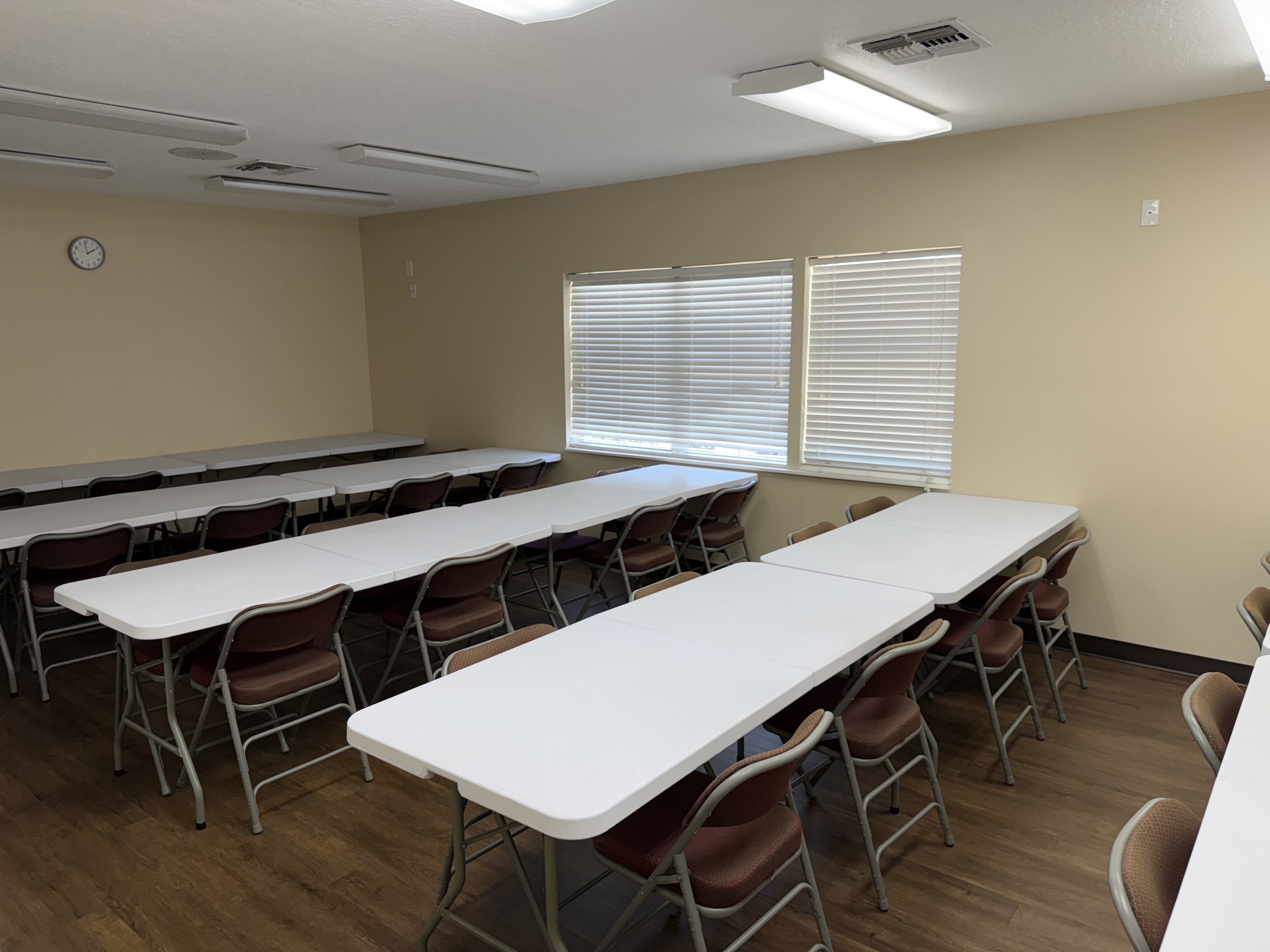 9108 Hampton Ct, Tampa, Florida 33615, 2 Bedrooms Bedrooms, ,2 BathroomsBathrooms,55-Plus Mobile Home,For Sale,Hampton Ct,4774