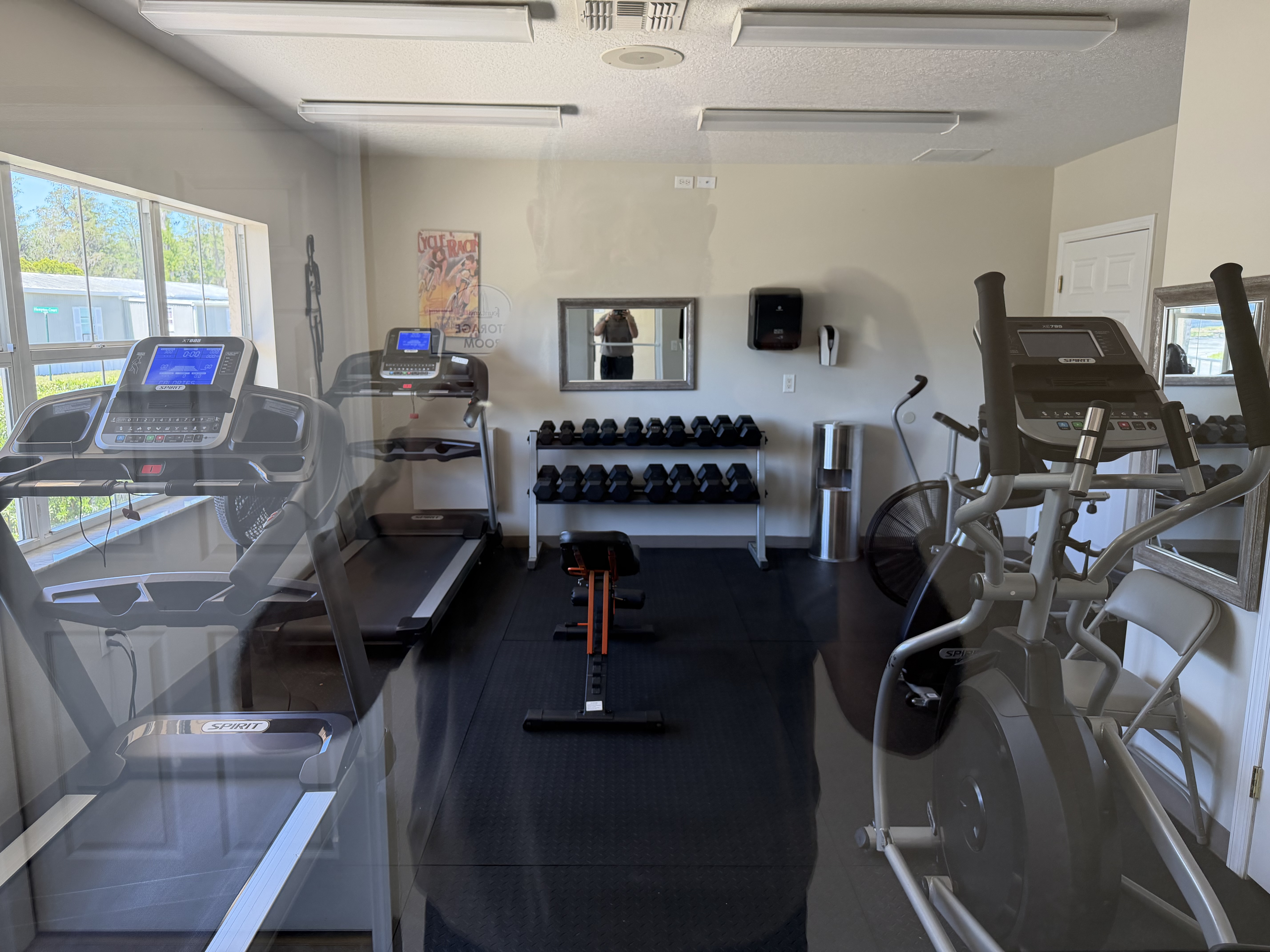 9108 Hampton Ct, Tampa, Florida 33615, 2 Bedrooms Bedrooms, ,2 BathroomsBathrooms,55-Plus Mobile Home,For Sale,Hampton Ct,4774