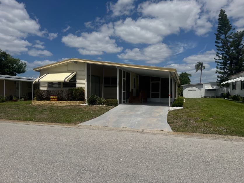 460 Sunset Circle S, Ellenton, Florida 34222, 2 Bedrooms Bedrooms, ,2 BathroomsBathrooms,55-Plus Mobile Home,For Sale,Sunset Circle S,4776