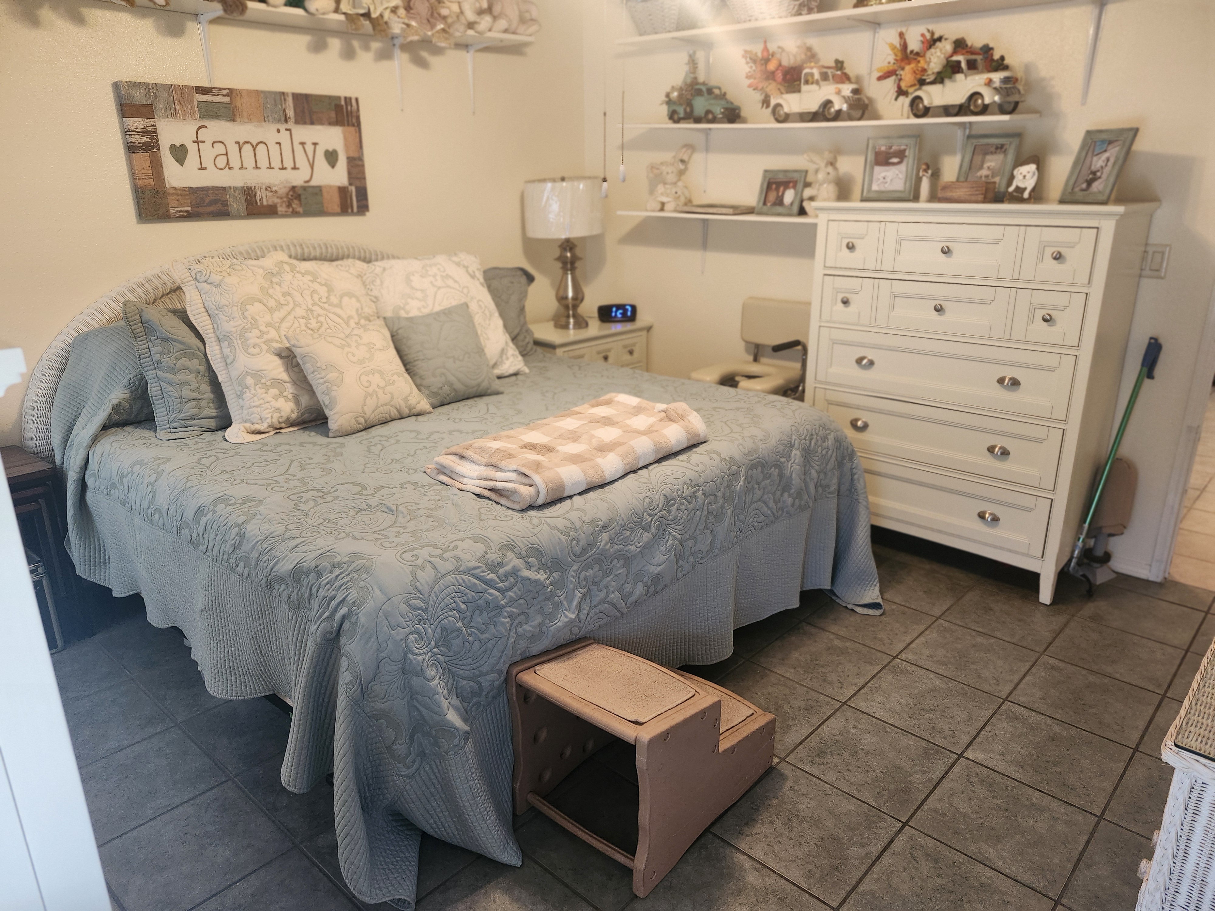 1071 Donegan Road, Lot 673, Largo, Florida 33771, 3 Bedrooms Bedrooms, ,2 BathroomsBathrooms,55-Plus Mobile Home,For Sale,Donegan Road, Lot 673,4778