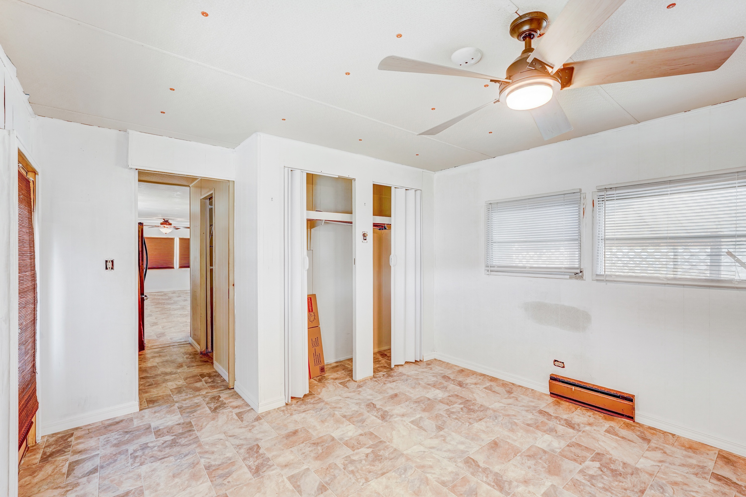 5208 5th St Circle West, Bradenton, Florida 34207, 1 Bedroom Bedrooms, ,1 BathroomBathrooms,55-Plus Mobile Home,For Sale,5th St Circle West,4780