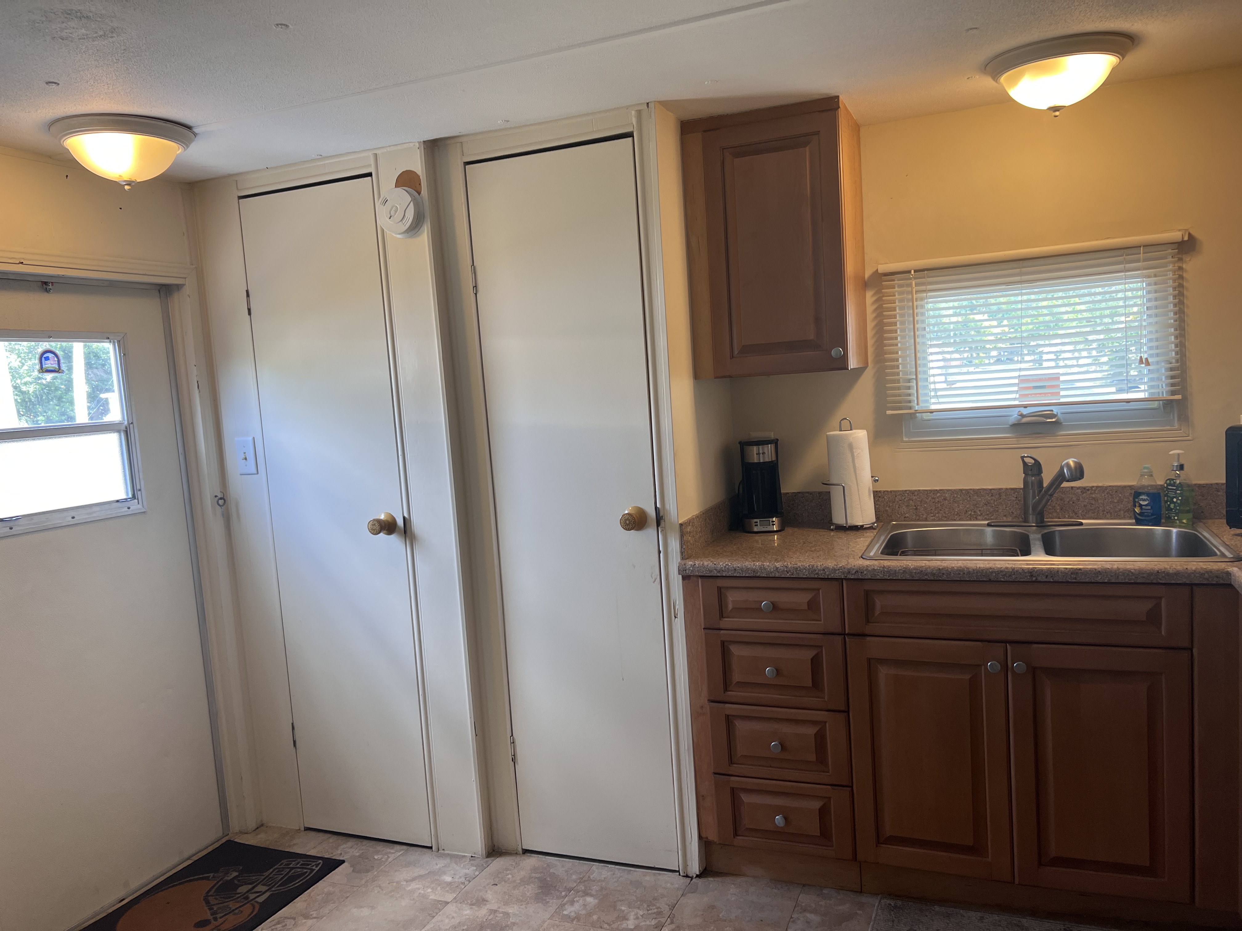 2320 Bee Ridge Rd, Lot 62, Sarasota, Florida 34239, 1 Bedroom Bedrooms, ,1.5 BathroomsBathrooms,55-Plus Mobile Home,For Sale,Bee Ridge Rd, Lot 62,4782