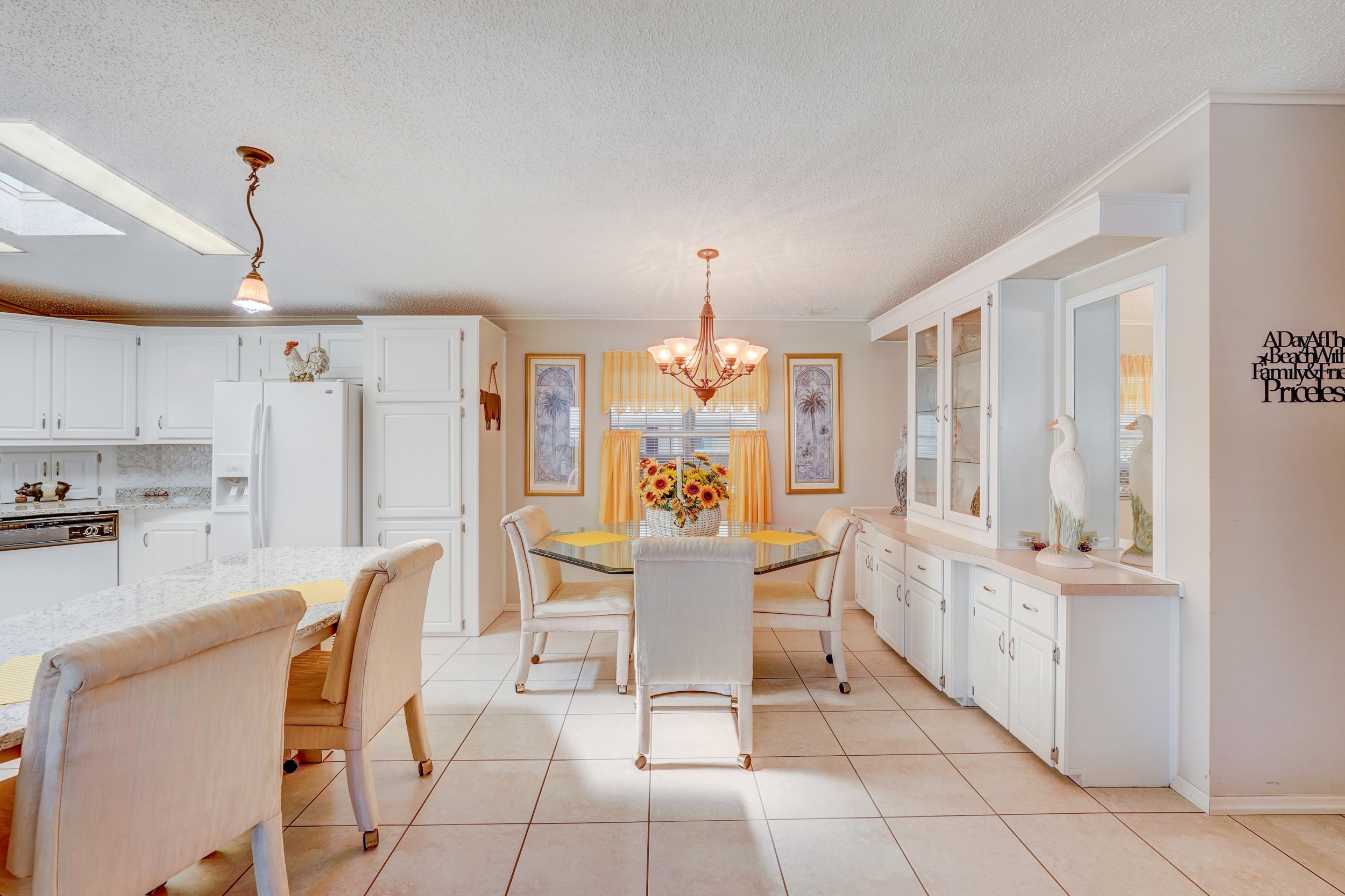 8717 26th Ave E, Palmetto, Florida 342221, 2 Bedrooms Bedrooms, ,2 BathroomsBathrooms,55-Plus Mobile Home,For Sale,26th Ave E,4784