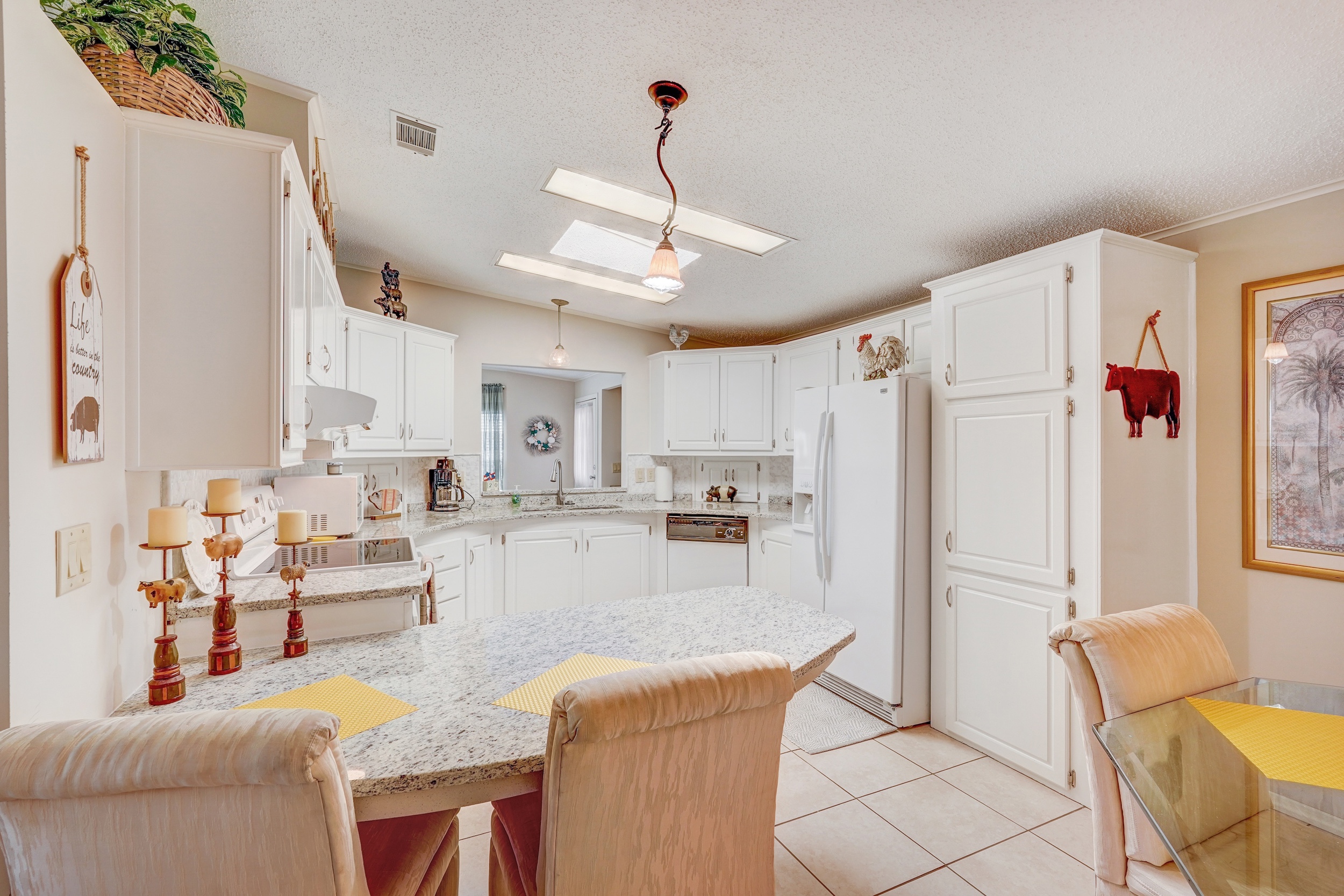 8717 26th Ave E, Palmetto, Florida 342221, 2 Bedrooms Bedrooms, ,2 BathroomsBathrooms,55-Plus Mobile Home,For Sale,26th Ave E,4784