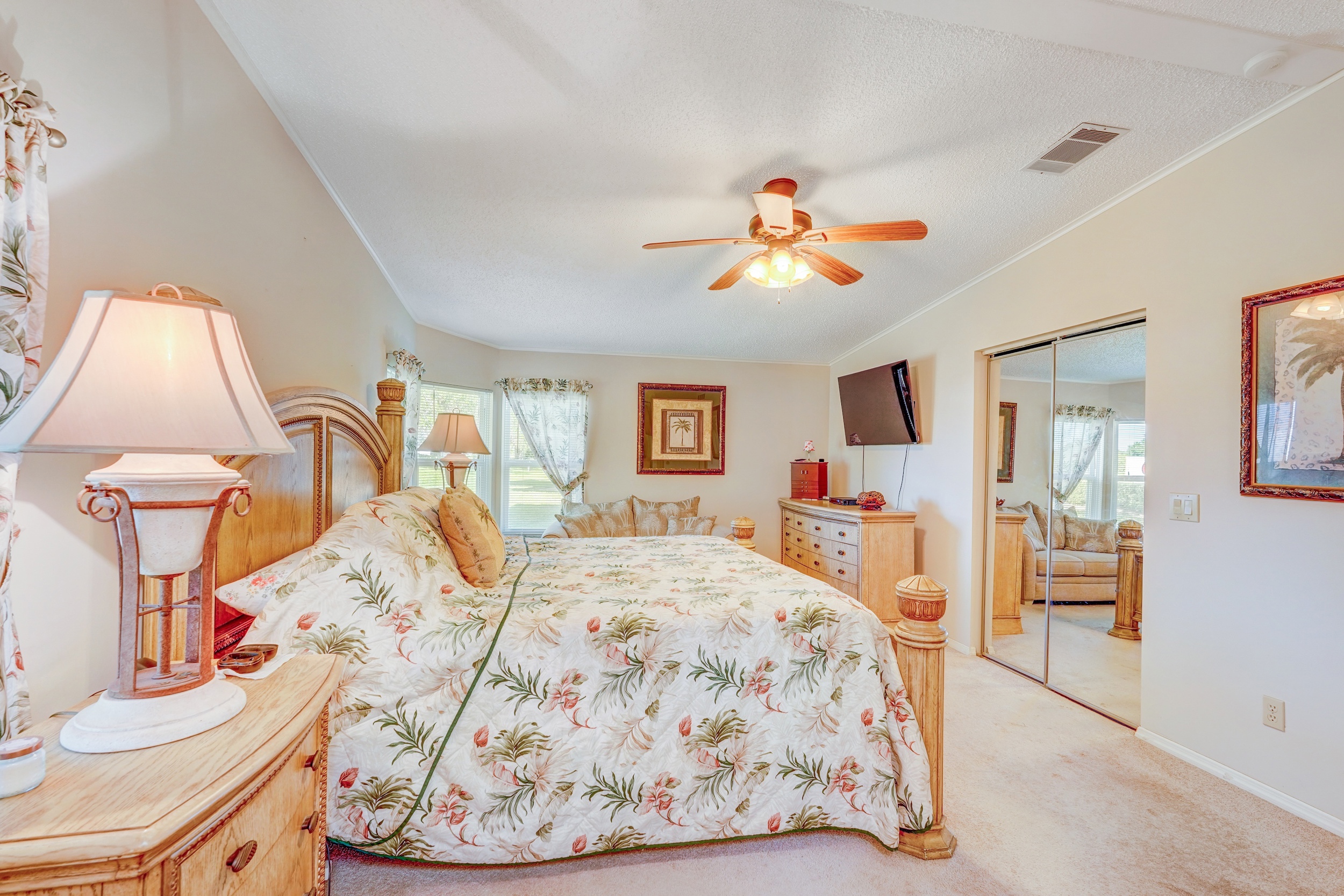 8717 26th Ave E, Palmetto, Florida 342221, 2 Bedrooms Bedrooms, ,2 BathroomsBathrooms,55-Plus Mobile Home,For Sale,26th Ave E,4784