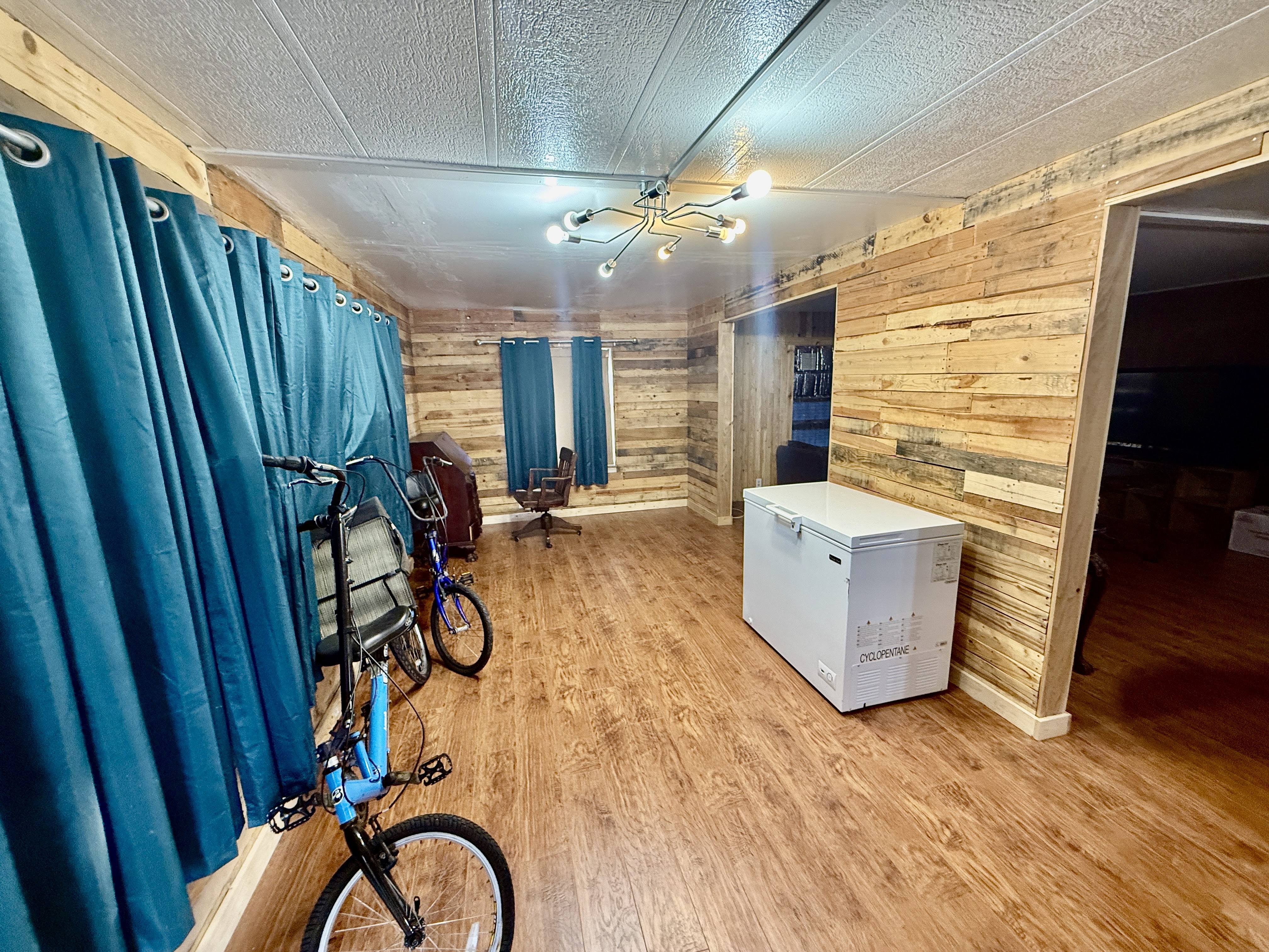 2266 Gulf to Bay Blvd, Lot 211, Clearwater, Florida 33765, 2 Bedrooms Bedrooms, ,2 BathroomsBathrooms,All - Age Mobile Home,For Sale,Gulf to Bay Blvd, Lot 211,4785