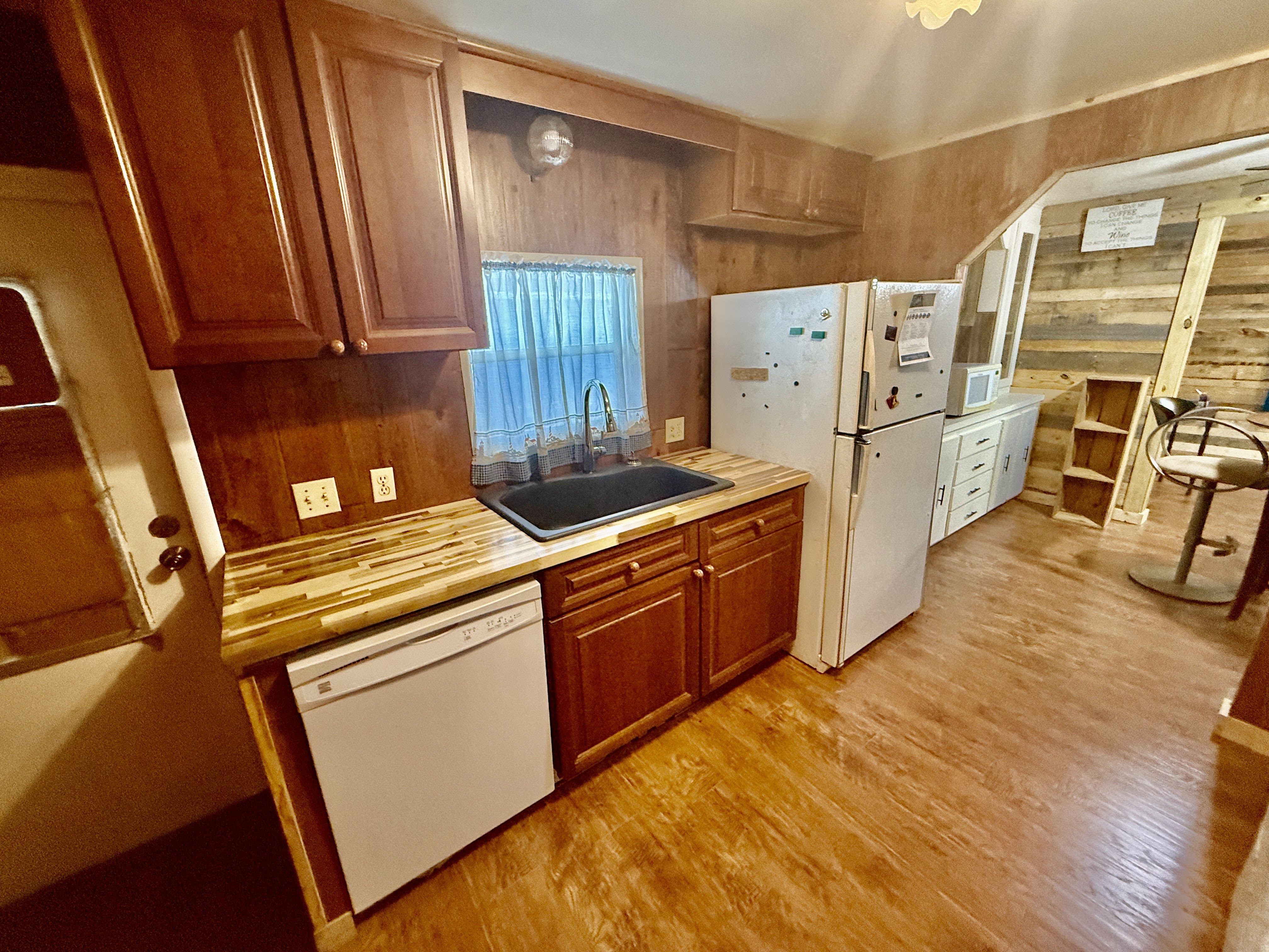 2266 Gulf to Bay Blvd, Lot 211, Clearwater, Florida 33765, 2 Bedrooms Bedrooms, ,2 BathroomsBathrooms,All - Age Mobile Home,For Sale,Gulf to Bay Blvd, Lot 211,4785