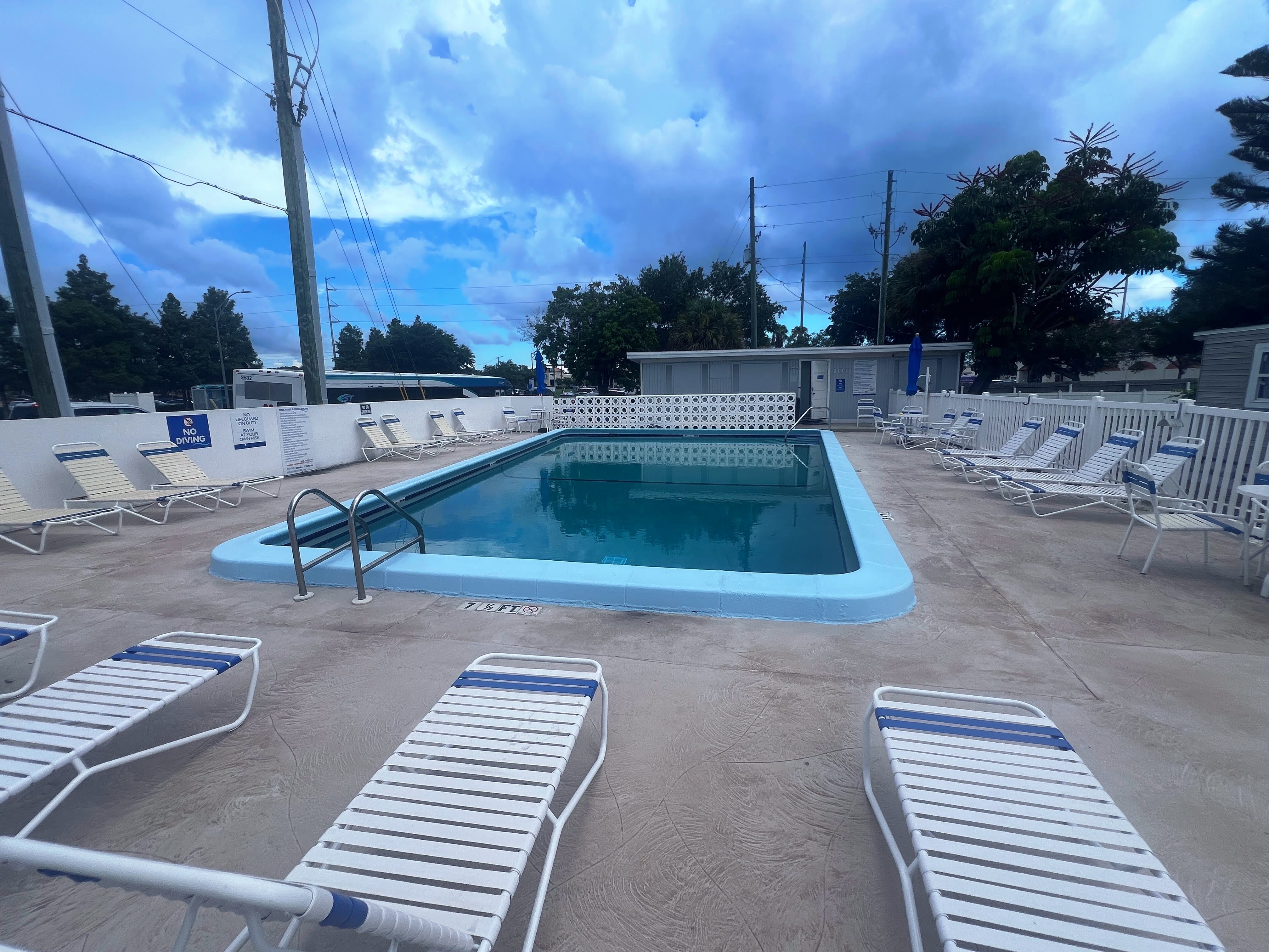 2266 Gulf to Bay Blvd, Lot 211, Clearwater, Florida 33765, 2 Bedrooms Bedrooms, ,2 BathroomsBathrooms,All - Age Mobile Home,For Sale,Gulf to Bay Blvd, Lot 211,4785