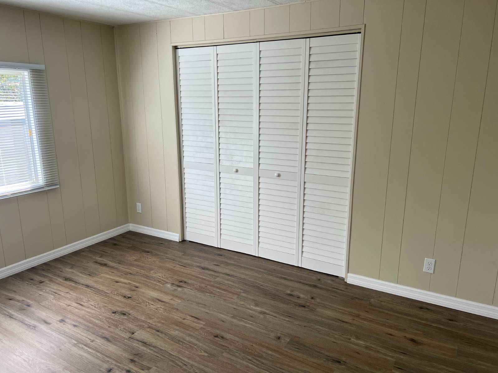 28488 US Hwy 19 N, Lot 77, Clearwater, Florida 33761, 2 Bedrooms Bedrooms, ,2 BathroomsBathrooms,55-Plus Mobile Home,For Sale,US Hwy 19 N, Lot 77,4788