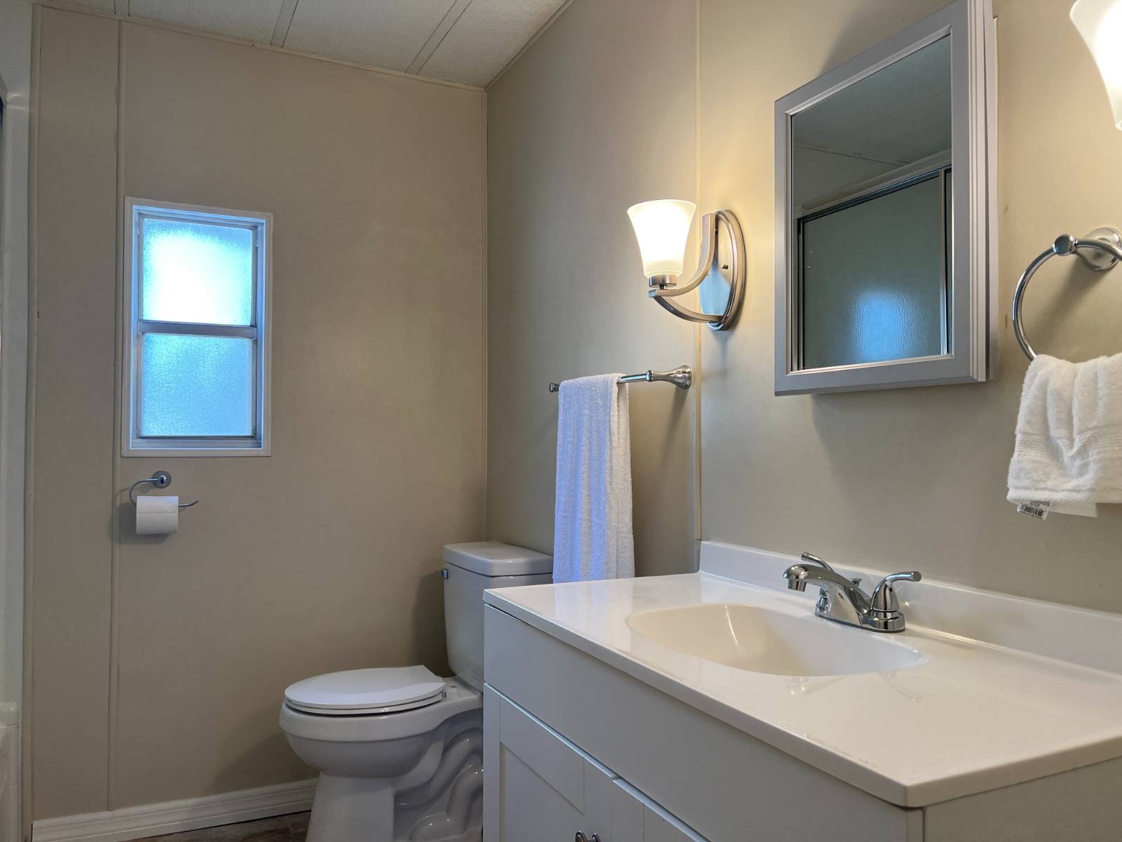 28488 US Hwy 19 N, Lot 77, Clearwater, Florida 33761, 2 Bedrooms Bedrooms, ,2 BathroomsBathrooms,55-Plus Mobile Home,For Sale,US Hwy 19 N, Lot 77,4788