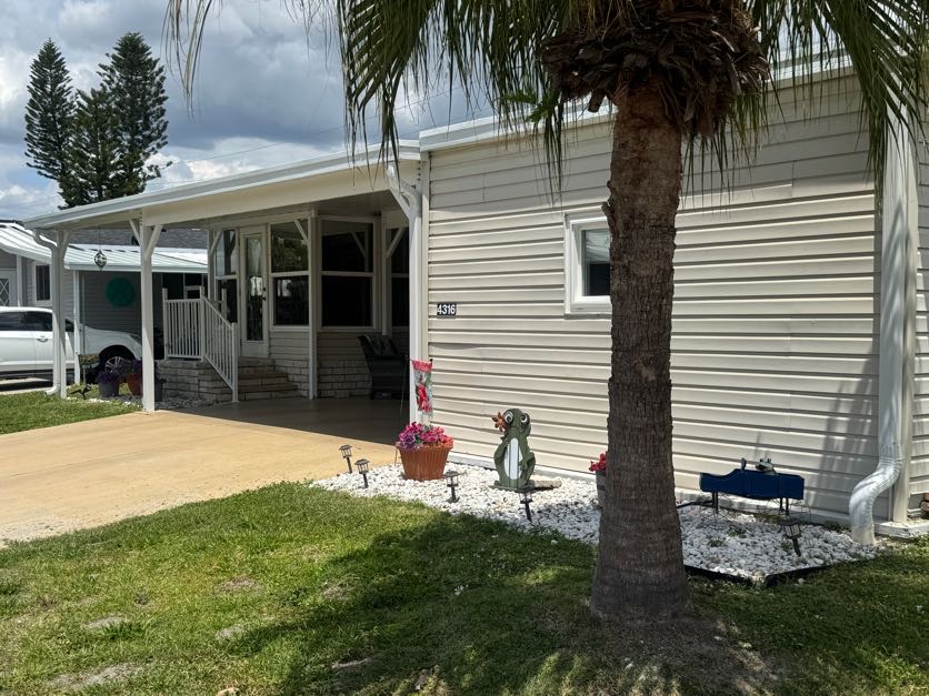 4316 Buena Vista Dr N, Ellenton, Florida 34222, 2 Bedrooms Bedrooms, ,2 BathroomsBathrooms,55-Plus Mobile Home,For Sale,Buena Vista Dr N,4794