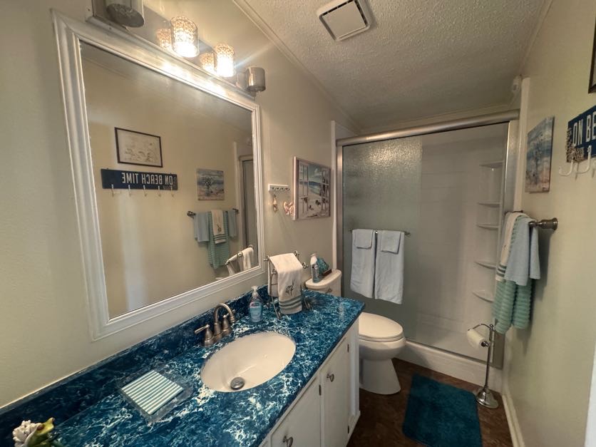 4316 Buena Vista Dr N, Ellenton, Florida 34222, 2 Bedrooms Bedrooms, ,2 BathroomsBathrooms,55-Plus Mobile Home,For Sale,Buena Vista Dr N,4794
