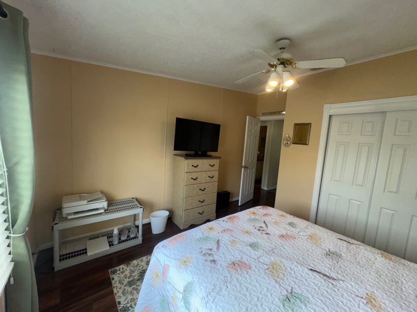 4316 Buena Vista Dr N, Ellenton, Florida 34222, 2 Bedrooms Bedrooms, ,2 BathroomsBathrooms,55-Plus Mobile Home,For Sale,Buena Vista Dr N,4794