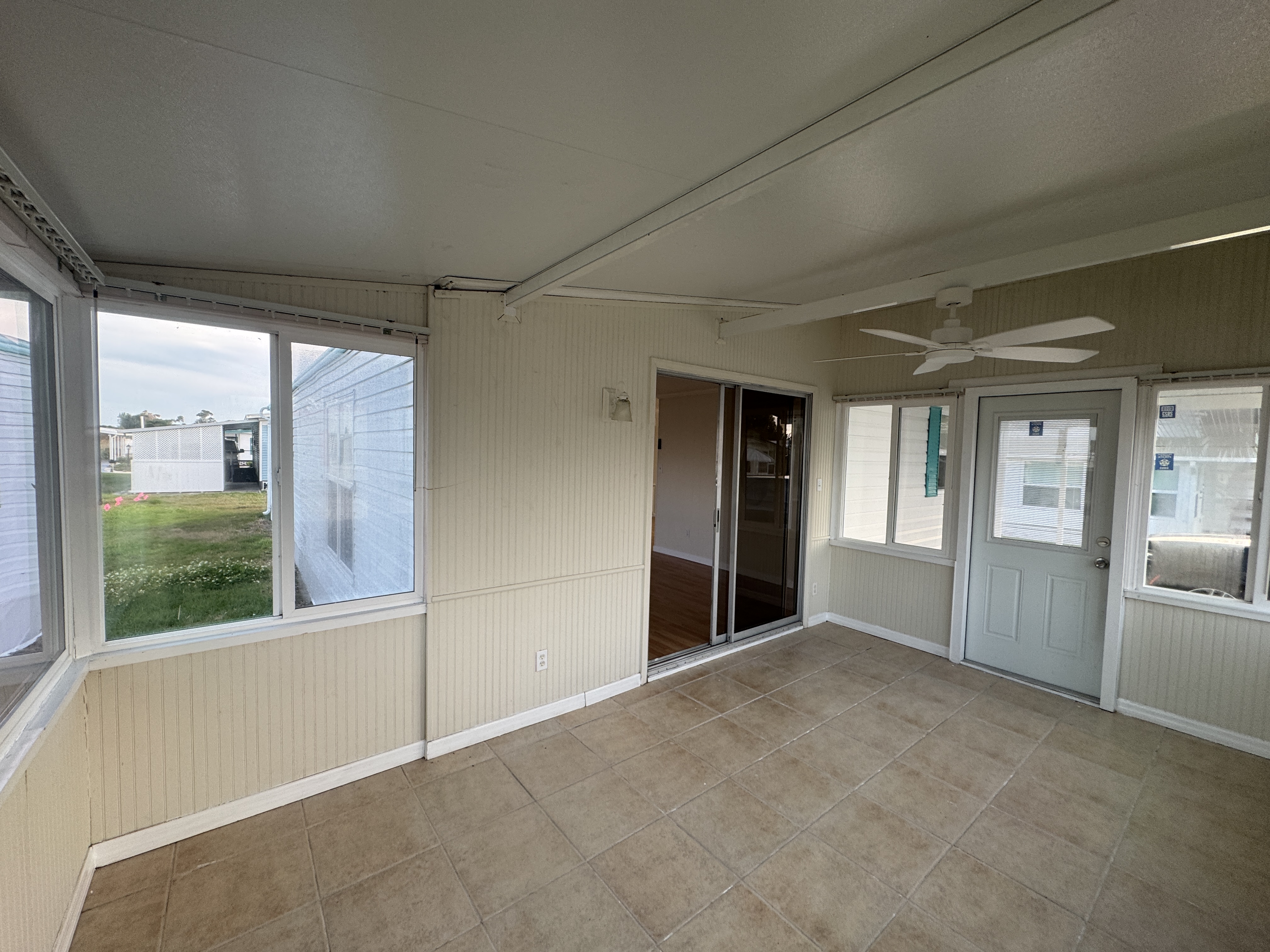 3901 71st St W, Lot 185, Bradenton, Florida 34209, 2 Bedrooms Bedrooms, ,2 BathroomsBathrooms,55-Plus Mobile Home,For Sale,71st St W, Lot 185,4795