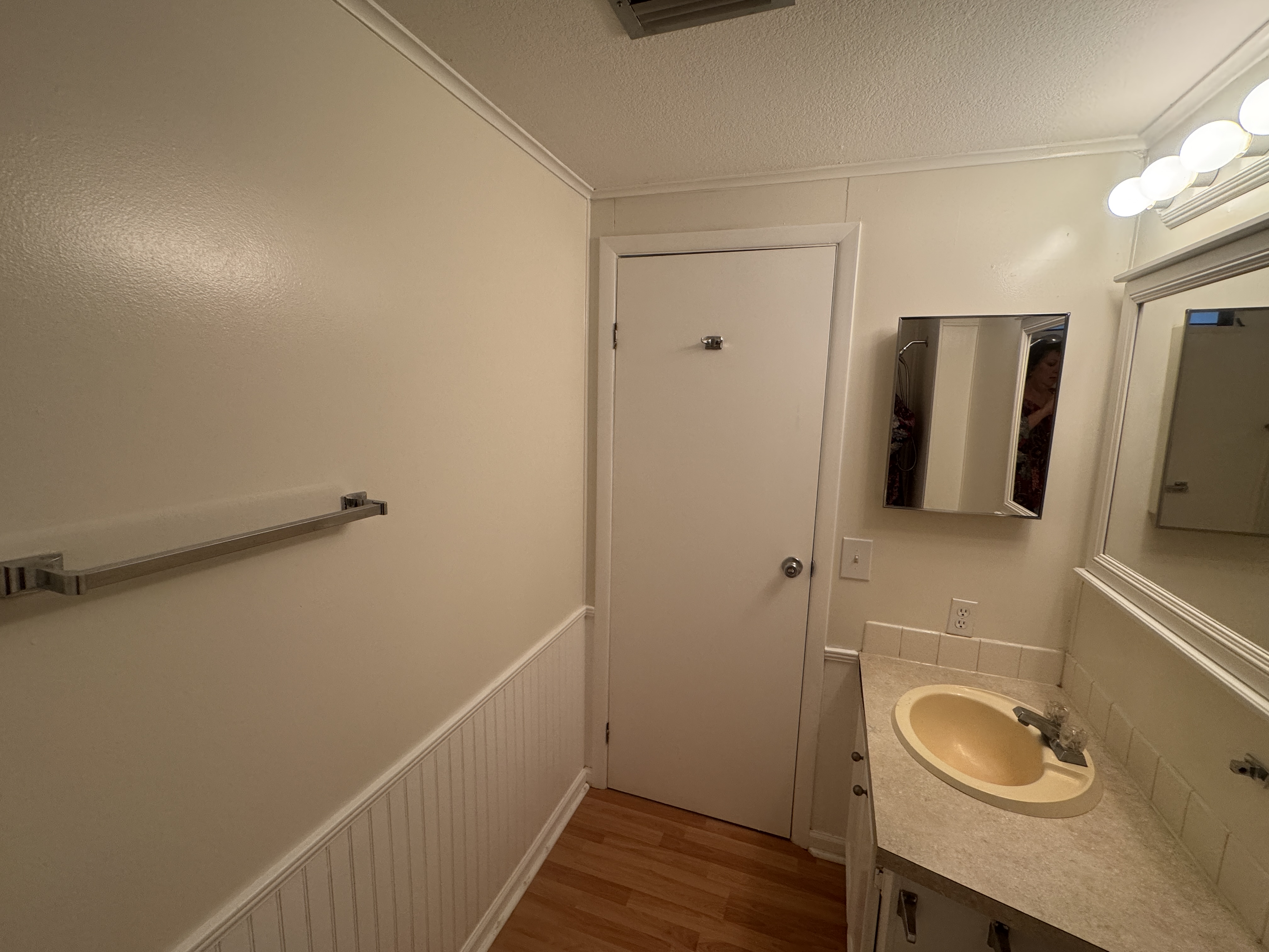 3901 71st St W, Lot 185, Bradenton, Florida 34209, 2 Bedrooms Bedrooms, ,2 BathroomsBathrooms,55-Plus Mobile Home,For Sale,71st St W, Lot 185,4795