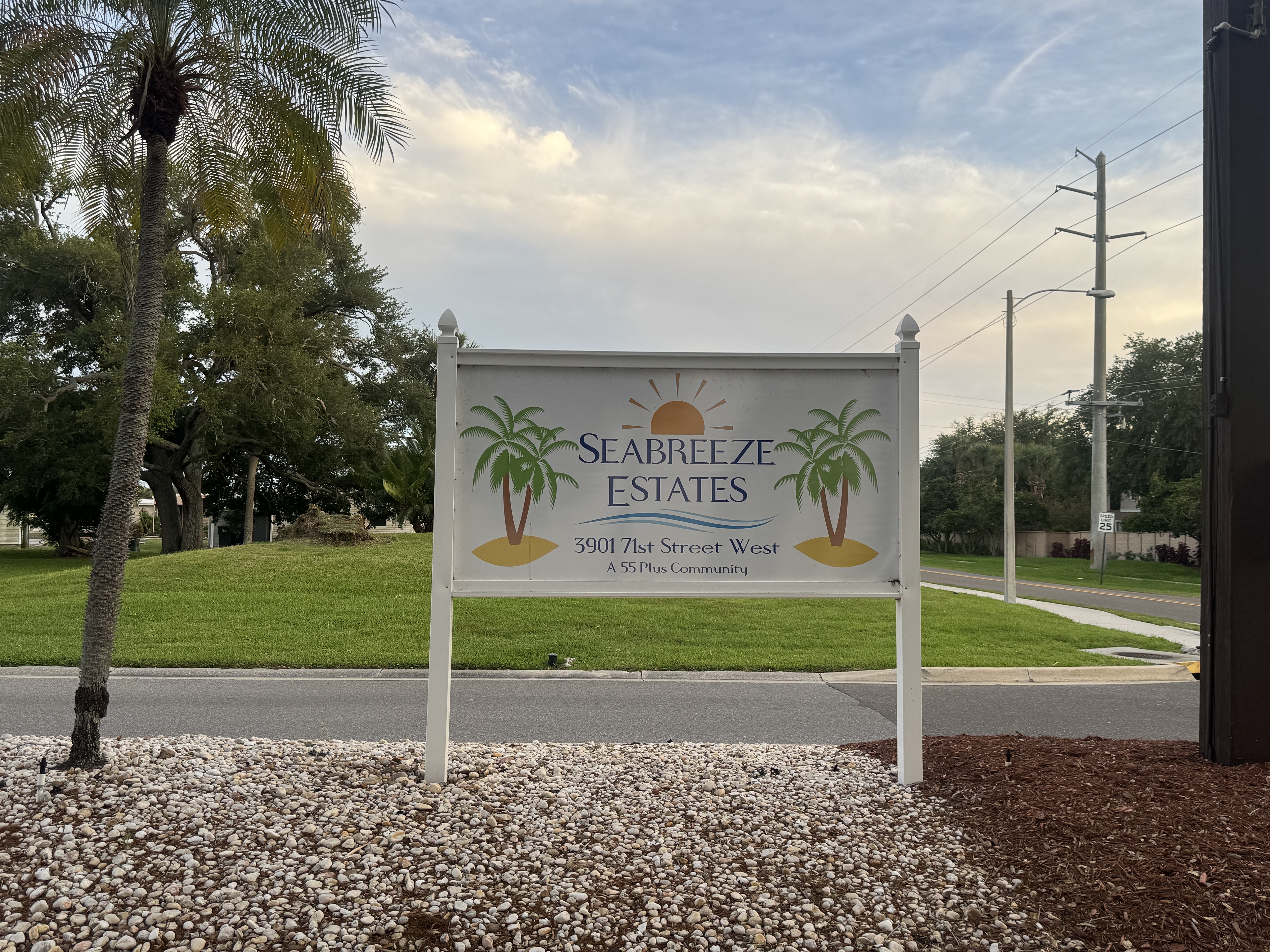 3901 71st St W, Lot 185, Bradenton, Florida 34209, 2 Bedrooms Bedrooms, ,2 BathroomsBathrooms,55-Plus Mobile Home,For Sale,71st St W, Lot 185,4795