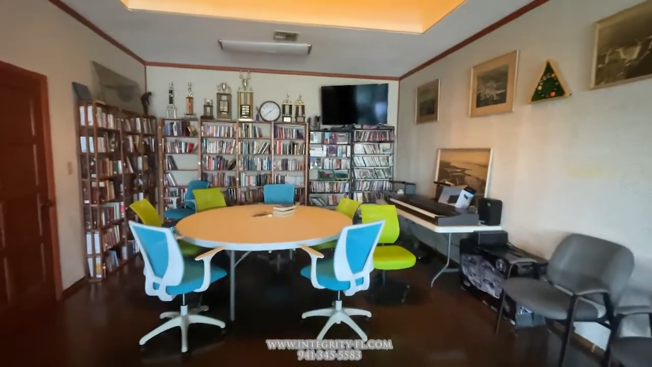 3901 71st St W, Lot 185, Bradenton, Florida 34209, 2 Bedrooms Bedrooms, ,2 BathroomsBathrooms,55-Plus Mobile Home,For Sale,71st St W, Lot 185,4795