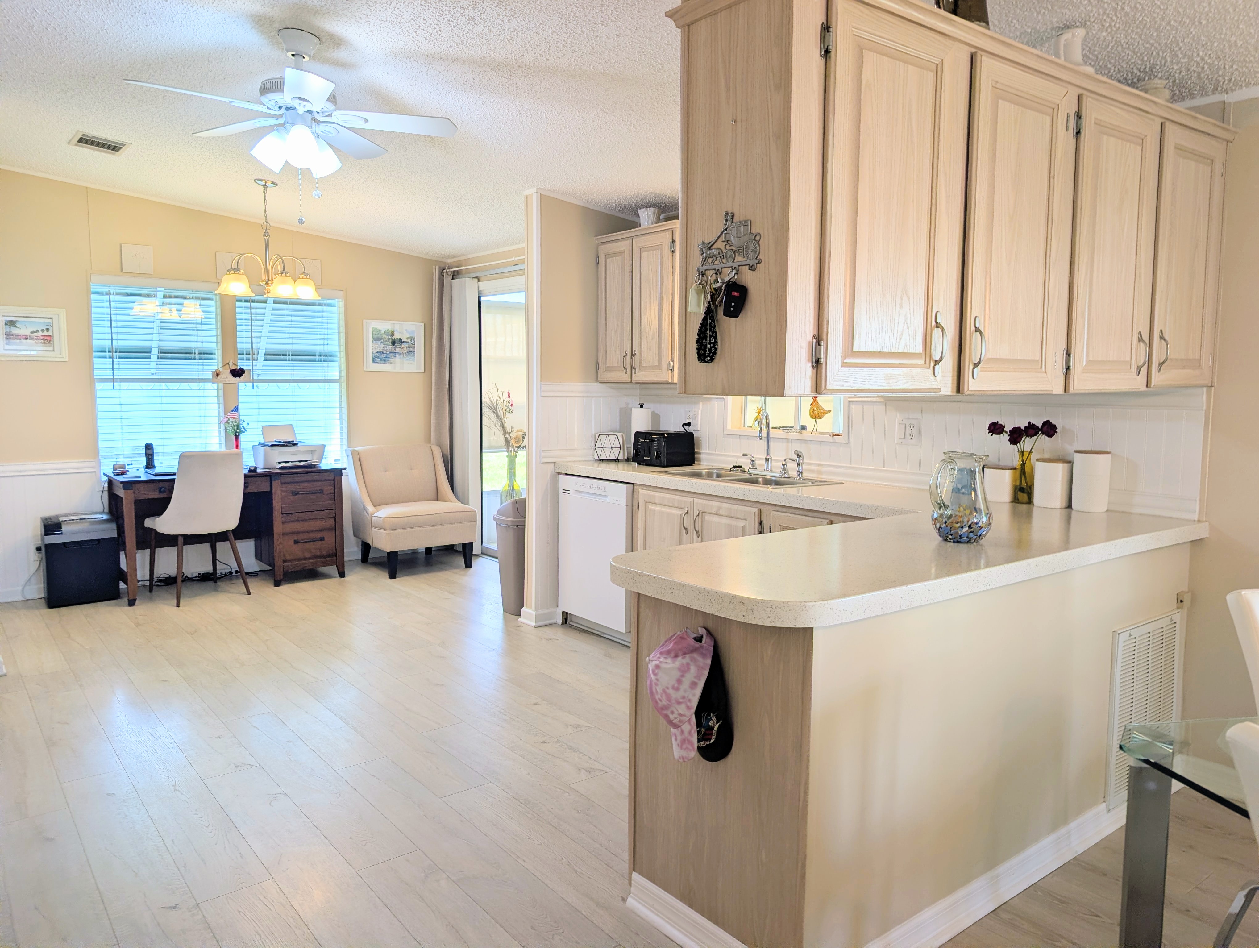 9911 Cameron Lane, Parrish, Florida 34219, 2 Bedrooms Bedrooms, ,2 BathroomsBathrooms,55-Plus Mobile Home,For Sale,Cameron Lane,4798