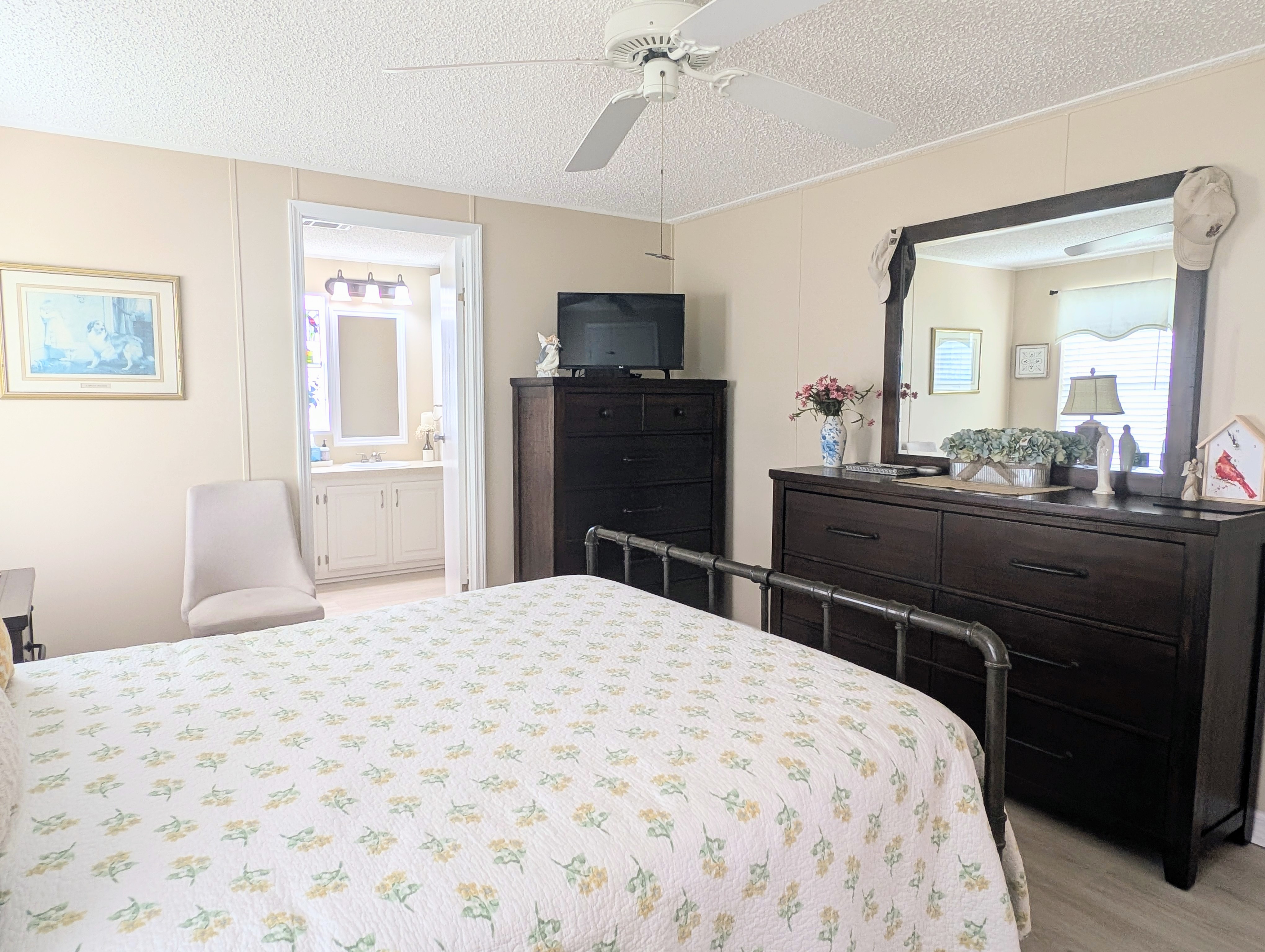 9911 Cameron Lane, Parrish, Florida 34219, 2 Bedrooms Bedrooms, ,2 BathroomsBathrooms,55-Plus Mobile Home,For Sale,Cameron Lane,4798