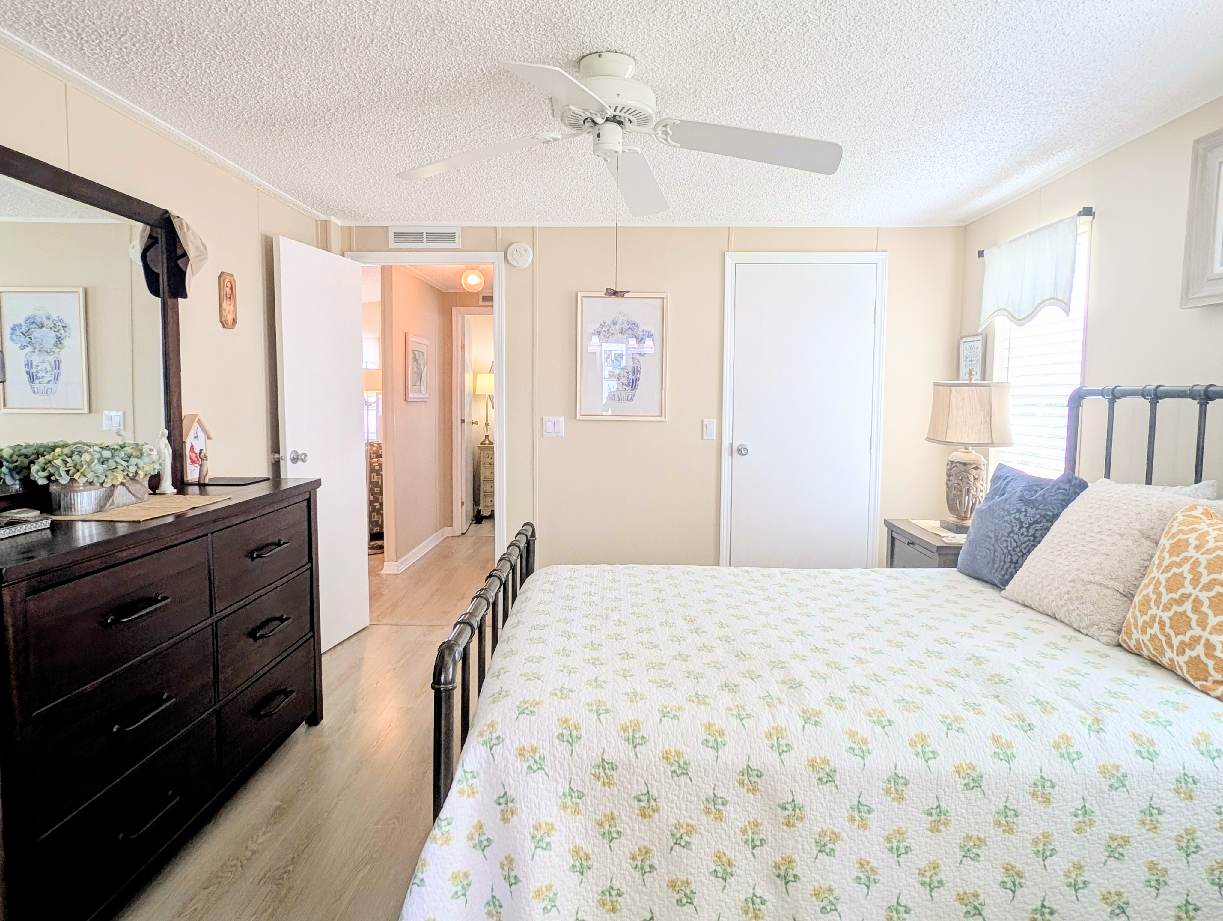 9911 Cameron Lane, Parrish, Florida 34219, 2 Bedrooms Bedrooms, ,2 BathroomsBathrooms,55-Plus Mobile Home,For Sale,Cameron Lane,4798