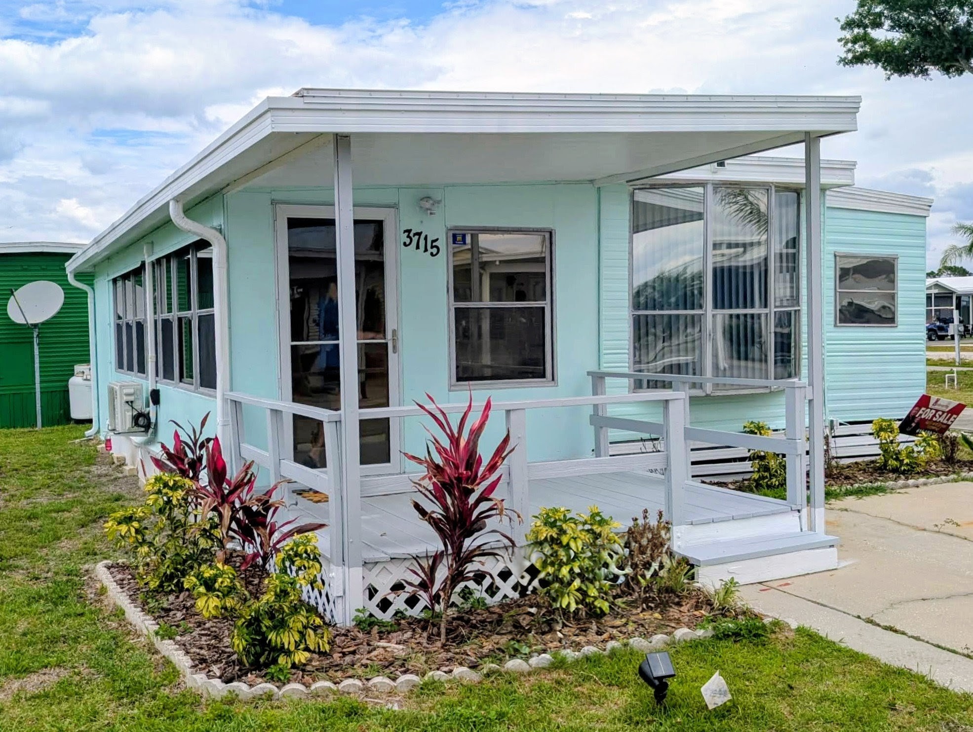 3715 Hula Circle, Ruskin, Florida 33570, 1 Bedroom Bedrooms, ,1 BathroomBathrooms,55-Plus Mobile Home,For Sale,Hula Circle,4799