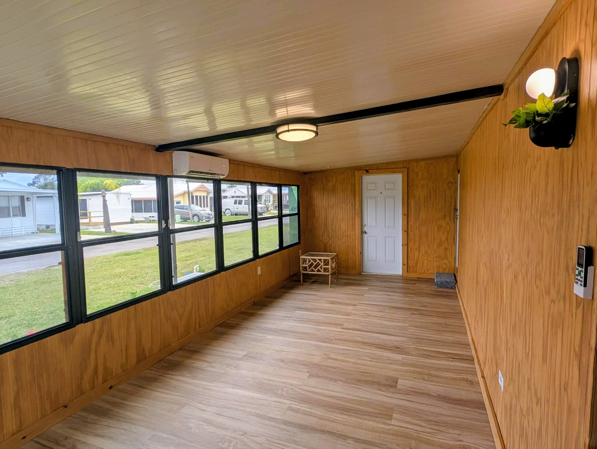 3715 Hula Circle, Ruskin, Florida 33570, 1 Bedroom Bedrooms, ,1 BathroomBathrooms,55-Plus Mobile Home,For Sale,Hula Circle,4799