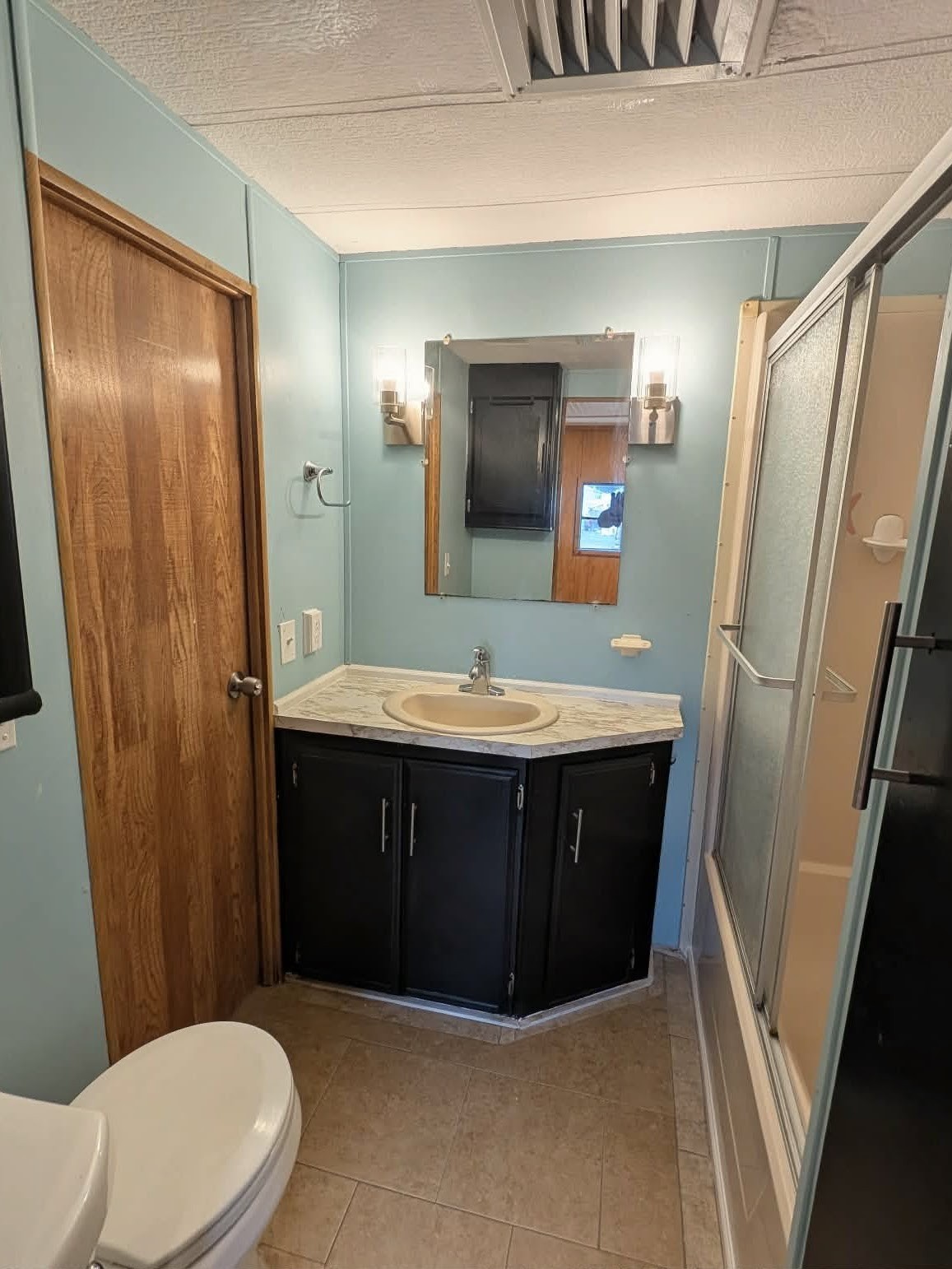 3715 Hula Circle, Ruskin, Florida 33570, 1 Bedroom Bedrooms, ,1 BathroomBathrooms,55-Plus Mobile Home,For Sale,Hula Circle,4799