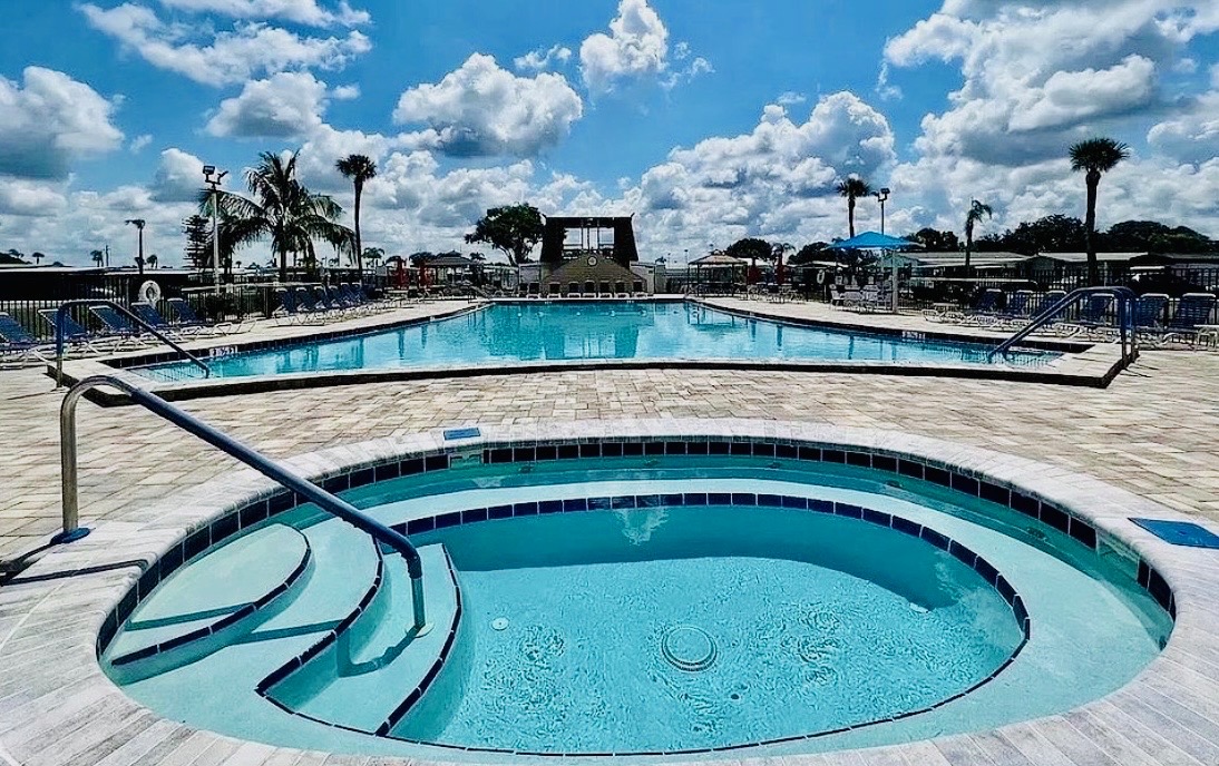 3715 Hula Circle, Ruskin, Florida 33570, 1 Bedroom Bedrooms, ,1 BathroomBathrooms,55-Plus Mobile Home,For Sale,Hula Circle,4799