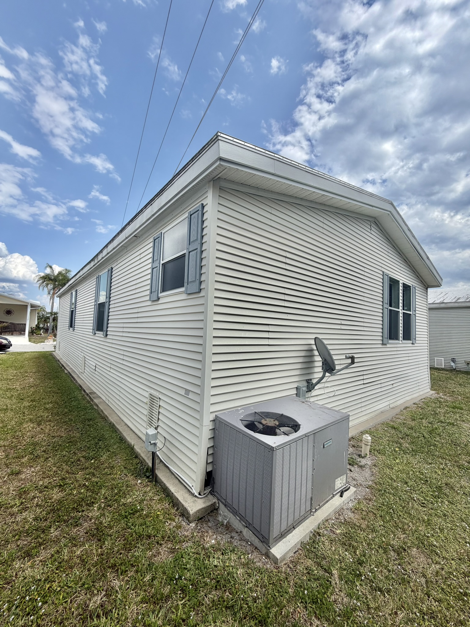 5604 Whistling Tree Lane, Bradenton, Florida 34203, 2 Bedrooms Bedrooms, ,2 BathroomsBathrooms,55-Plus Mobile Home,For Sale,Whistling Tree Lane,4803