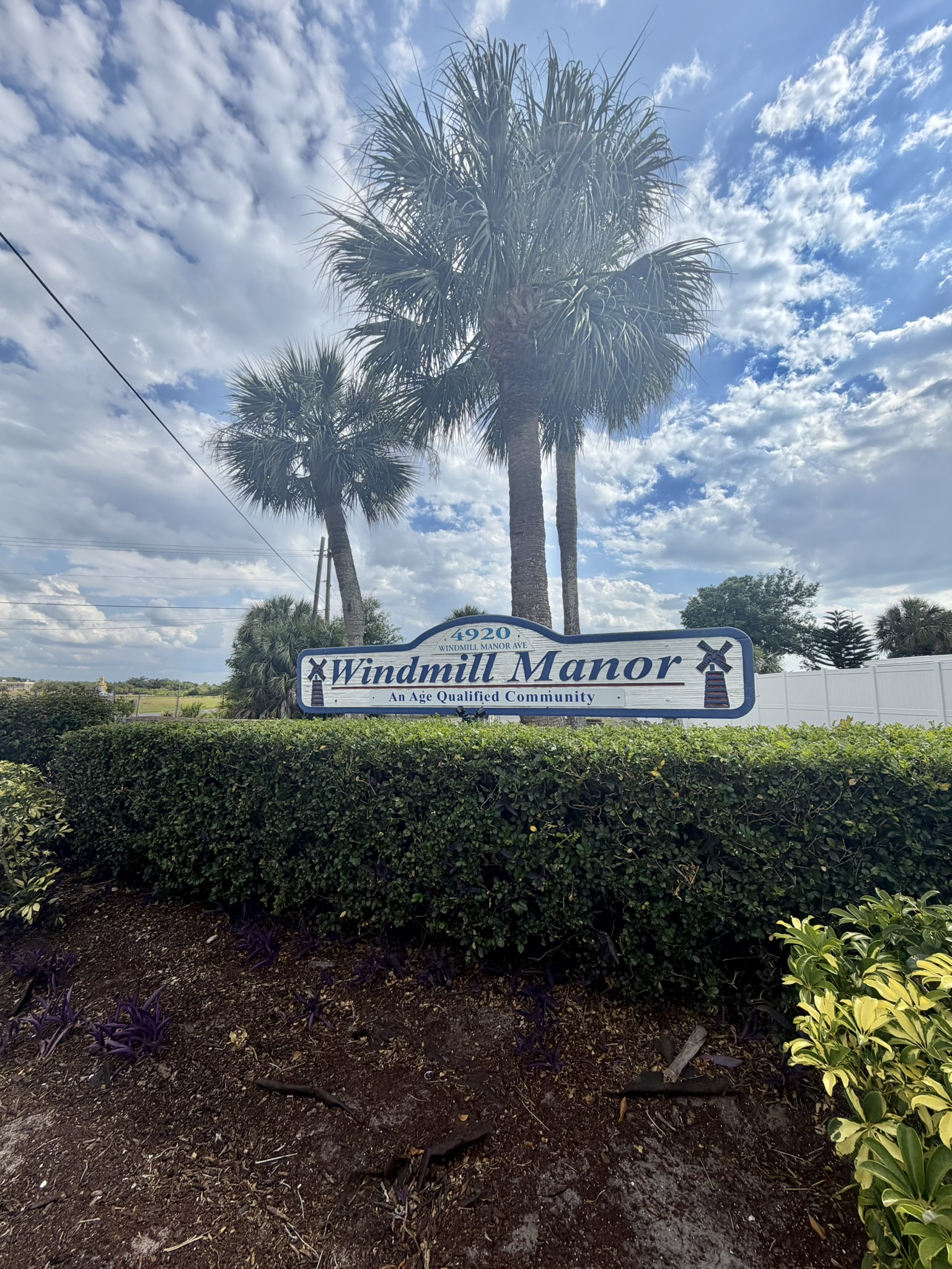 5604 Whistling Tree Lane, Bradenton, Florida 34203, 2 Bedrooms Bedrooms, ,2 BathroomsBathrooms,55-Plus Mobile Home,For Sale,Whistling Tree Lane,4803