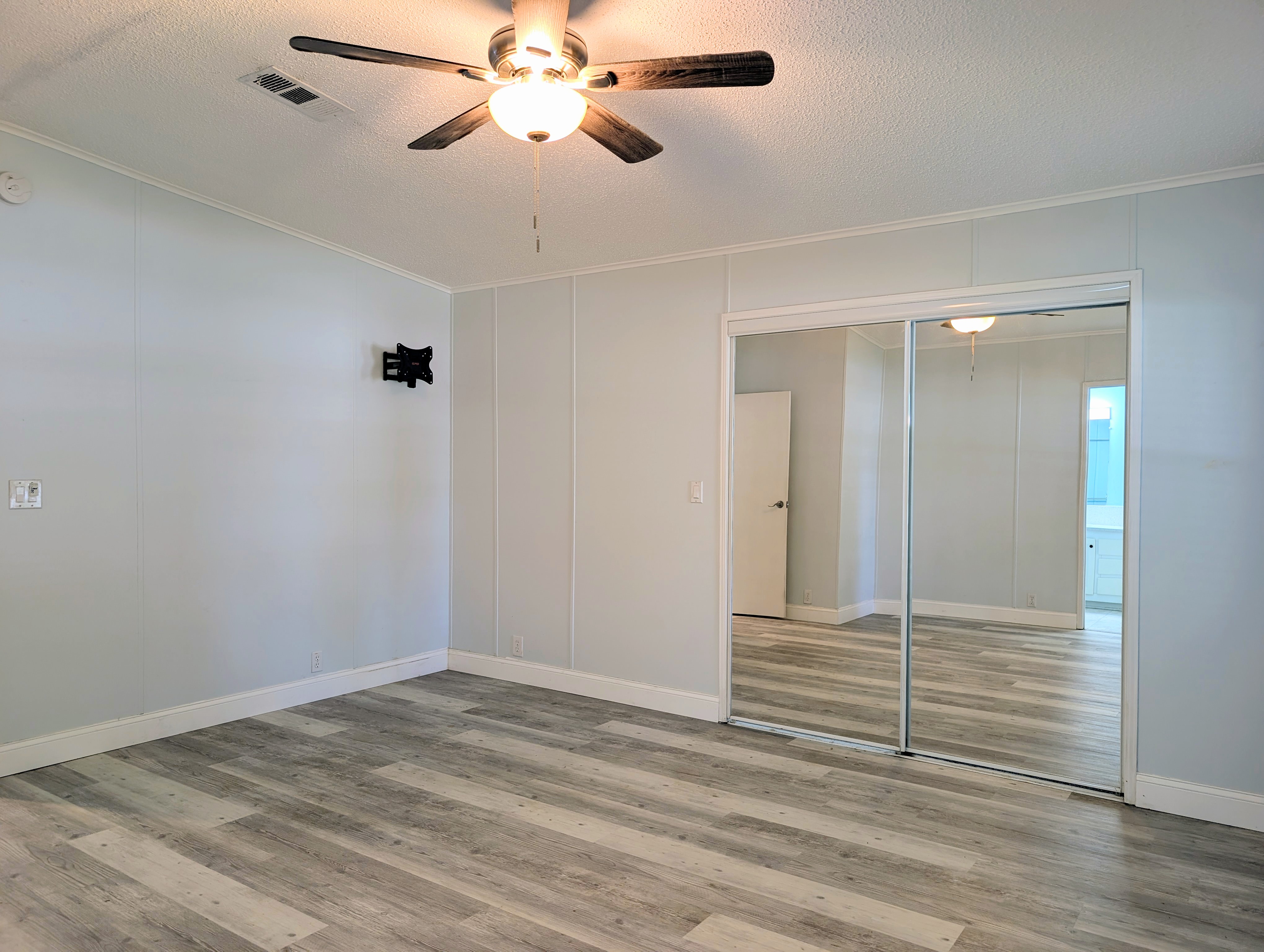 3511 Asbury Drive, Parrish, Florida 34219, 2 Bedrooms Bedrooms, ,2 BathroomsBathrooms,55-Plus Mobile Home,For Sale,Asbury Drive,4806