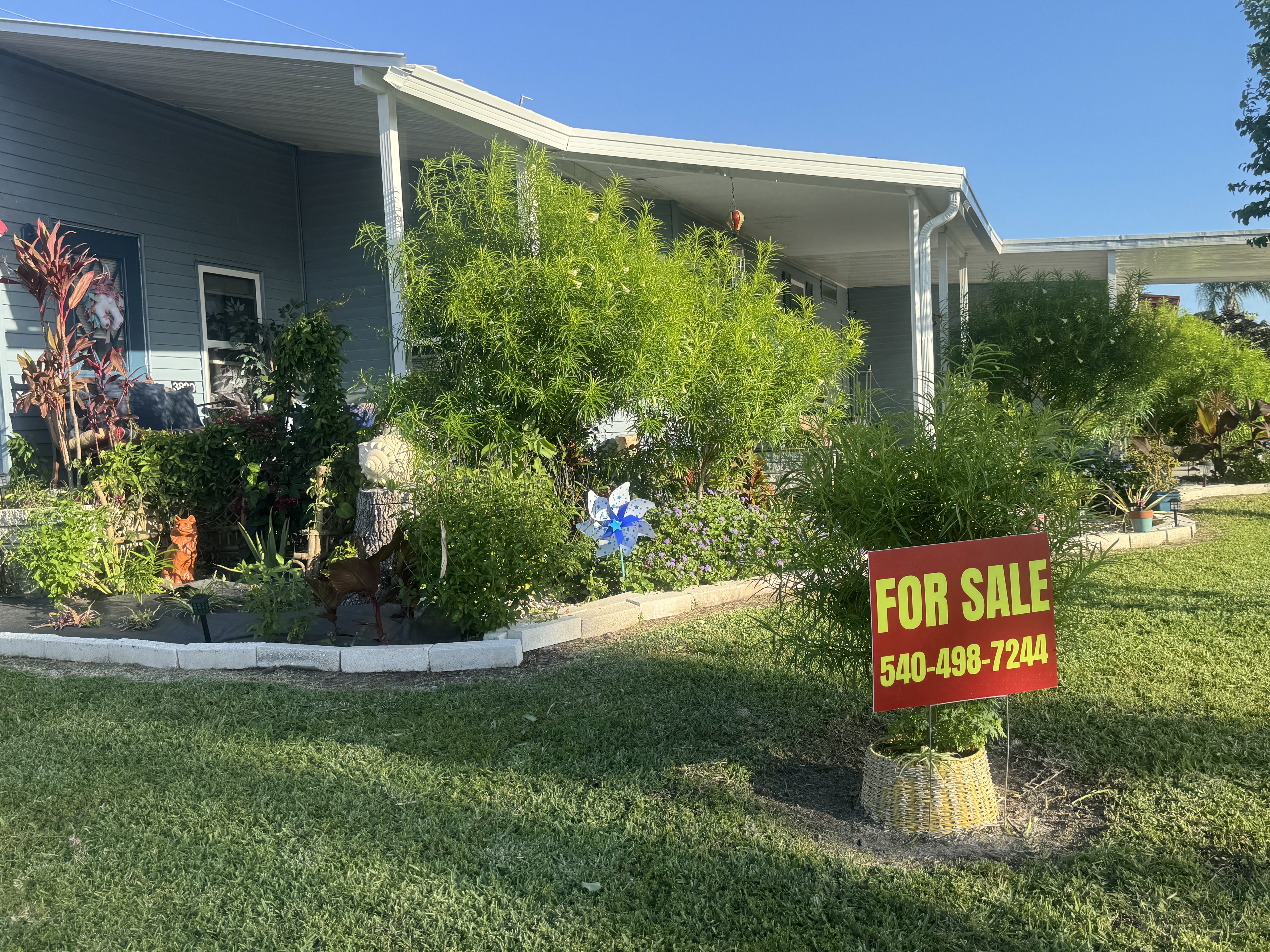 3820 Buena Vista Dr S, Ellenton, Florida 34222, 2 Bedrooms Bedrooms, ,2 BathroomsBathrooms,55-Plus Mobile Home,For Sale,Buena Vista Dr S,4808