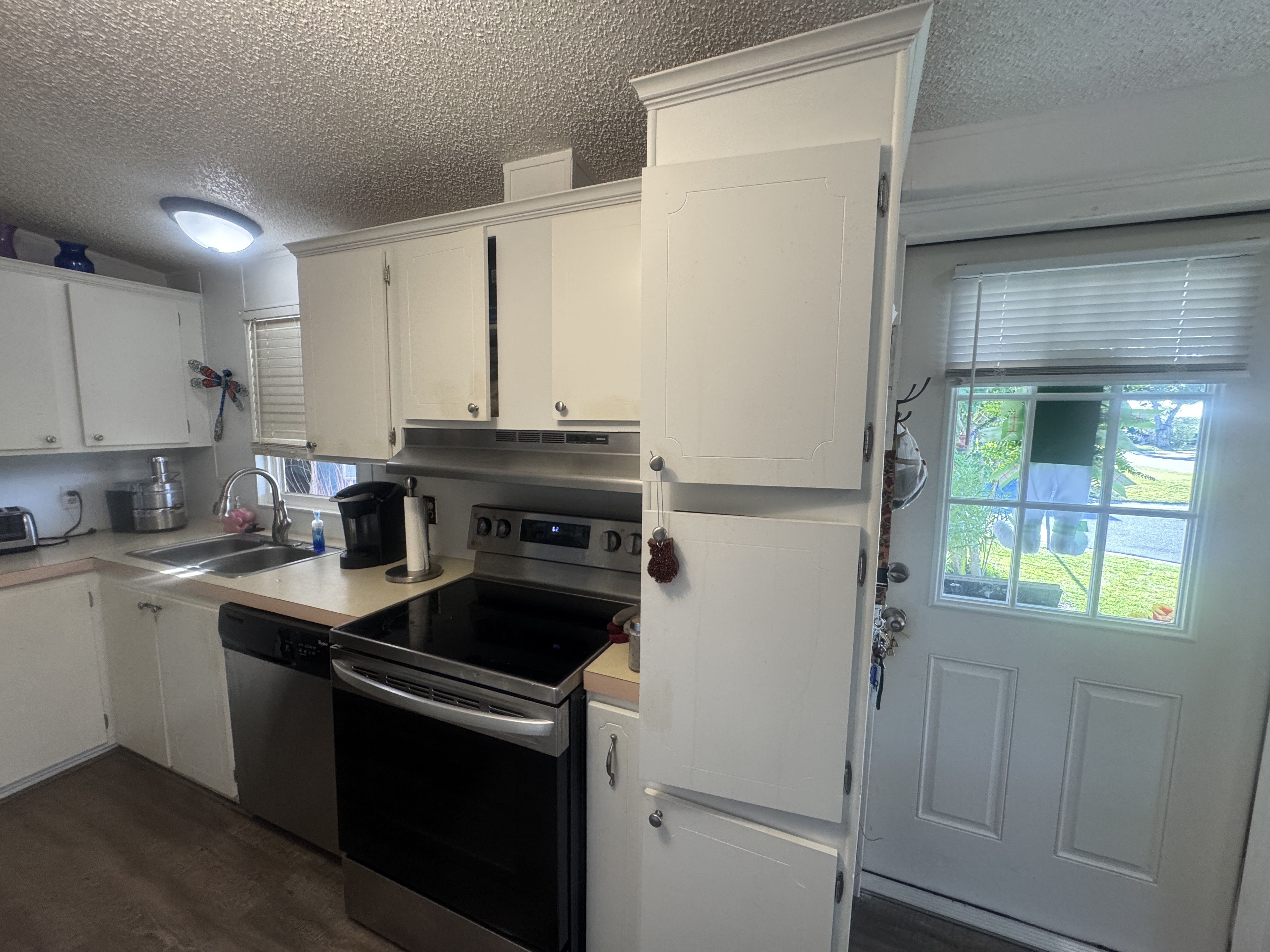 3820 Buena Vista Dr S, Ellenton, Florida 34222, 2 Bedrooms Bedrooms, ,2 BathroomsBathrooms,55-Plus Mobile Home,For Sale,Buena Vista Dr S,4808