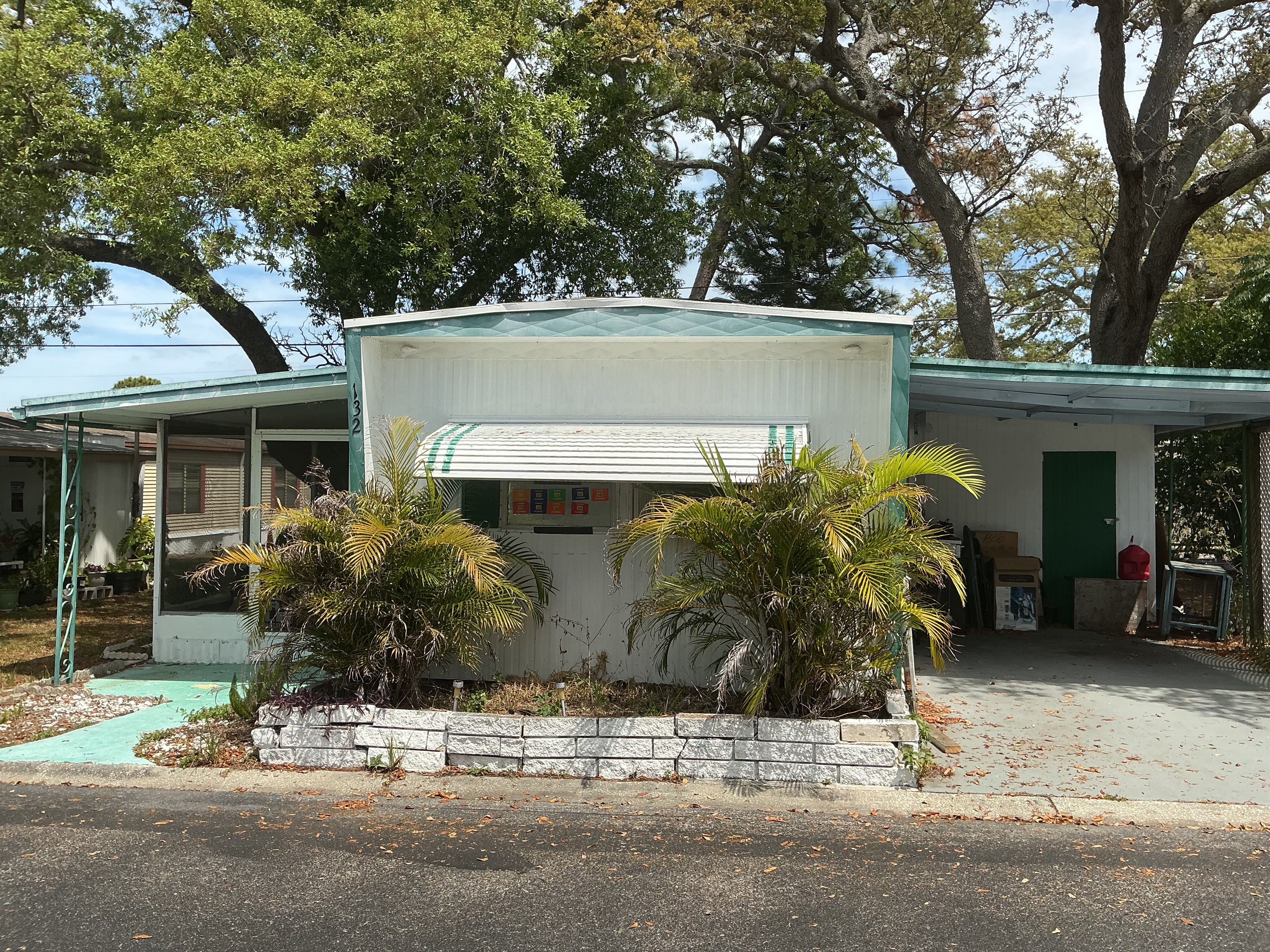 1280 Lakeview Rd, Lot 132, Clearwater, Florida 33756, 2 Bedrooms Bedrooms, ,1.5 BathroomsBathrooms,55-Plus Mobile Home,For Sale,Lakeview Rd, Lot 132,4811
